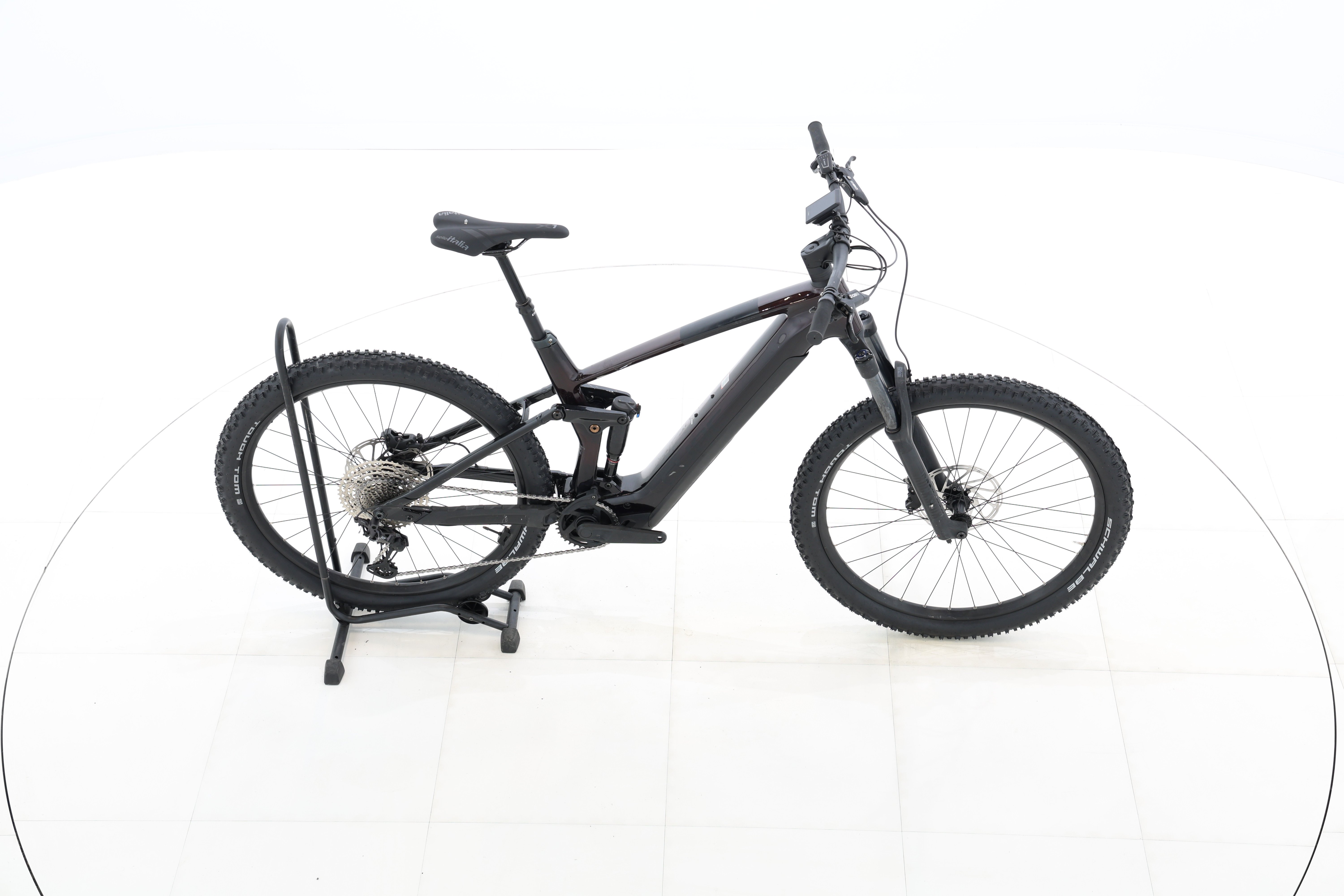 f0edbbee-b092-46ce-ad93-dc4020e5c4b1