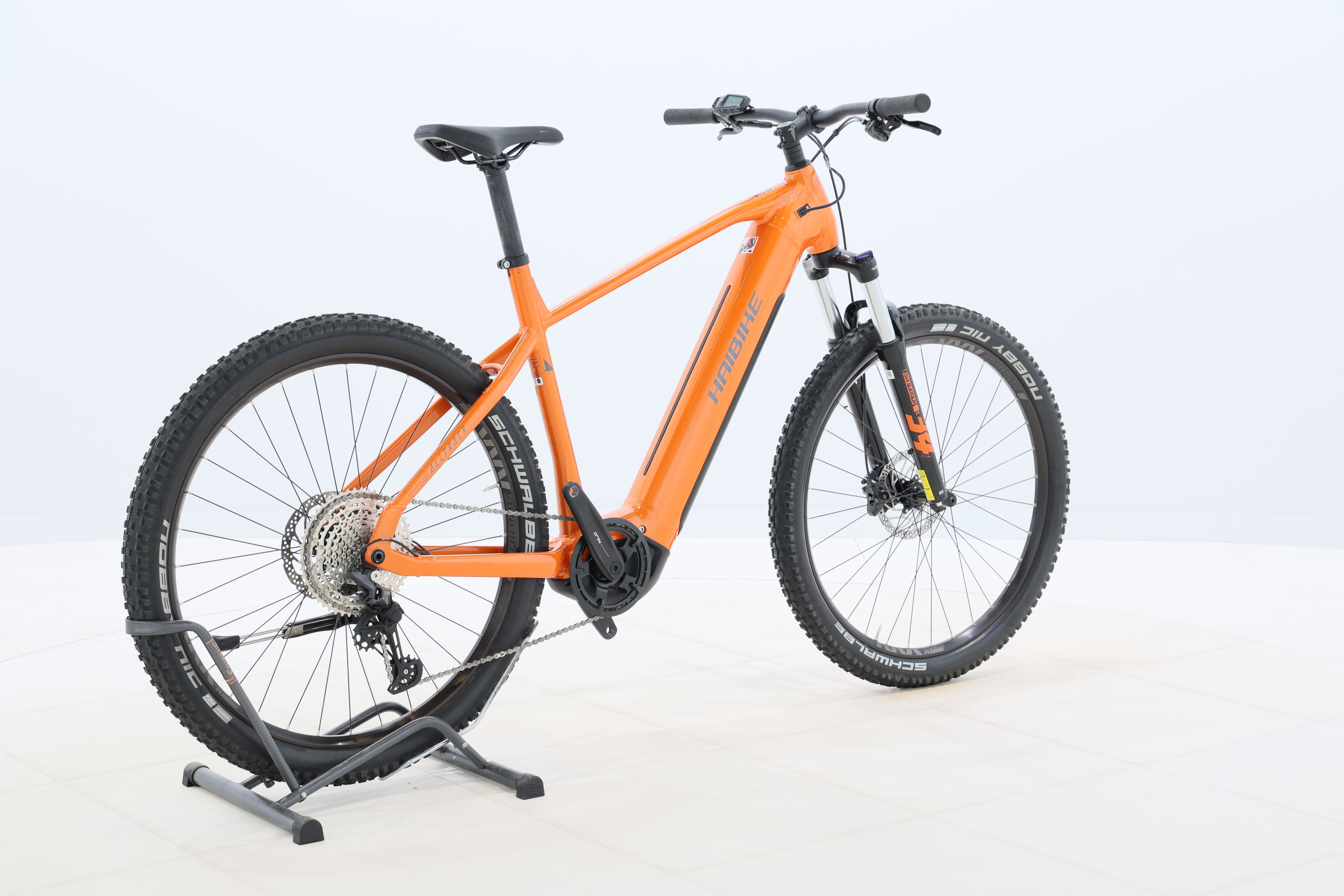 3d70393f-8400-4625-bce9-a58f6cd0b47f