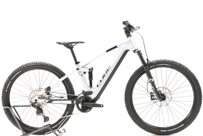 Cube STEREO HYBRID 120 RACE 750 2024