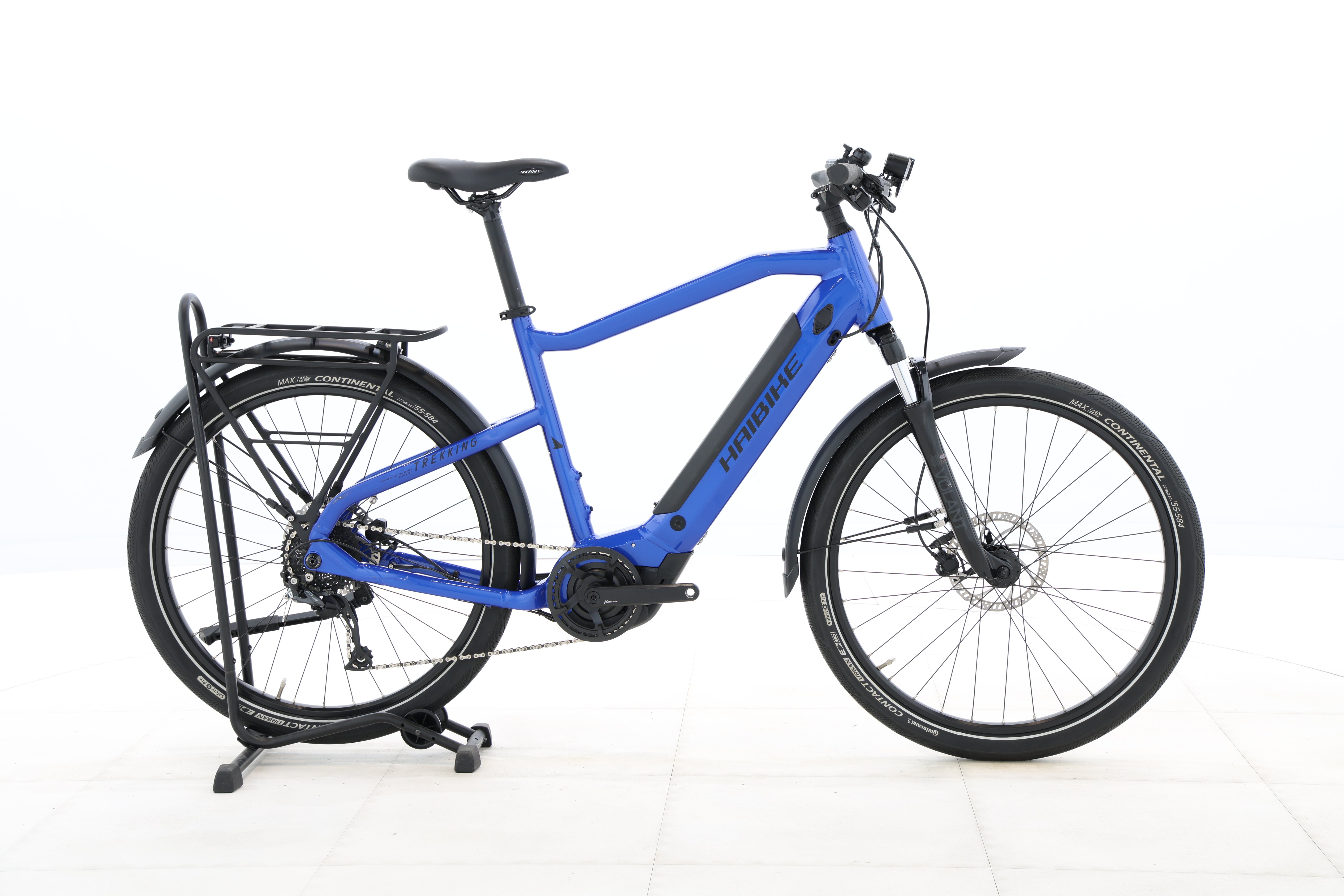 d93324ef-9334-4d94-8f6d-f3f38e7d8d7d