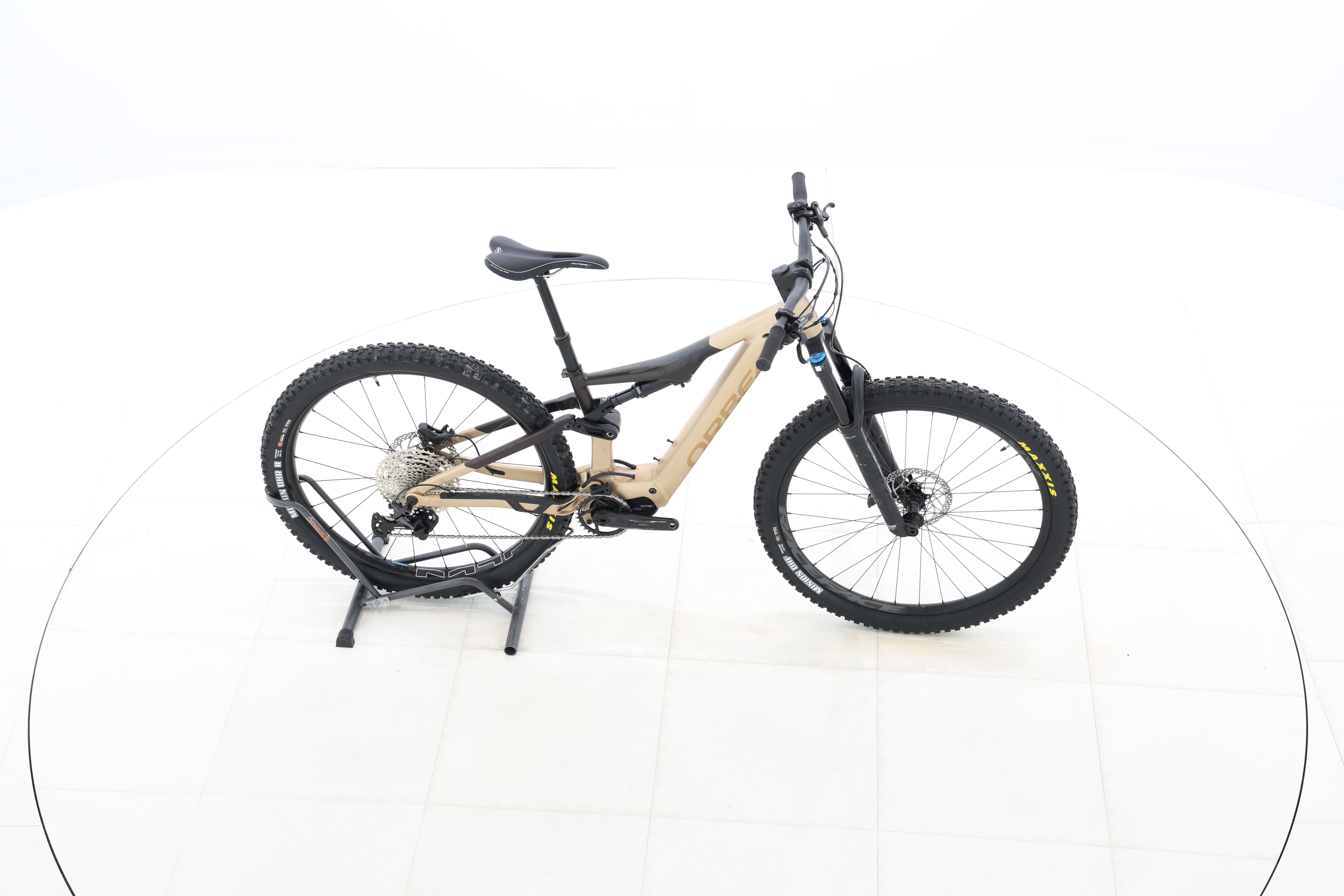 0dd6873c-114a-424f-9697-69bf9effb8e0