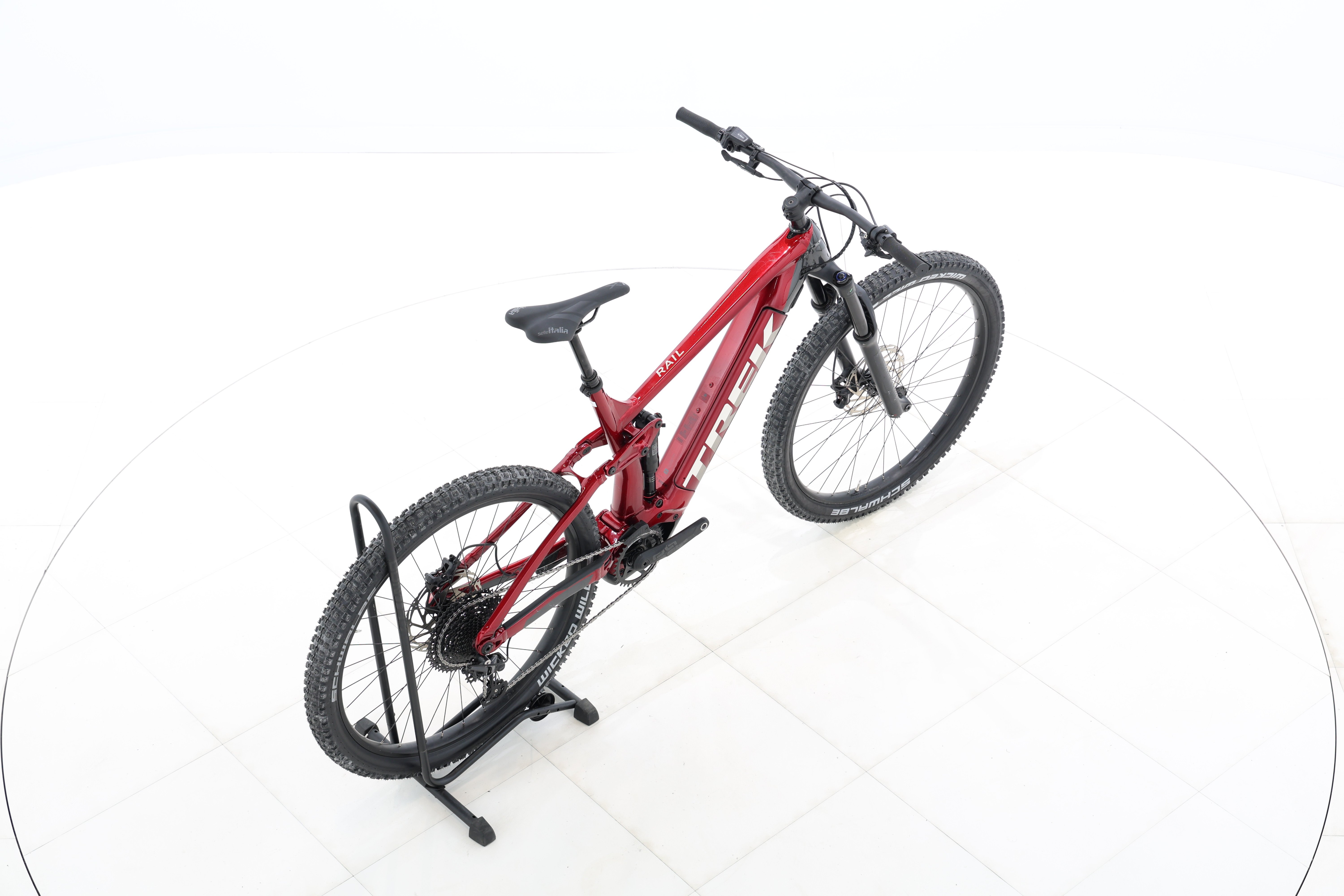 13bbad9f-0df6-46c9-b389-a58bd4913394