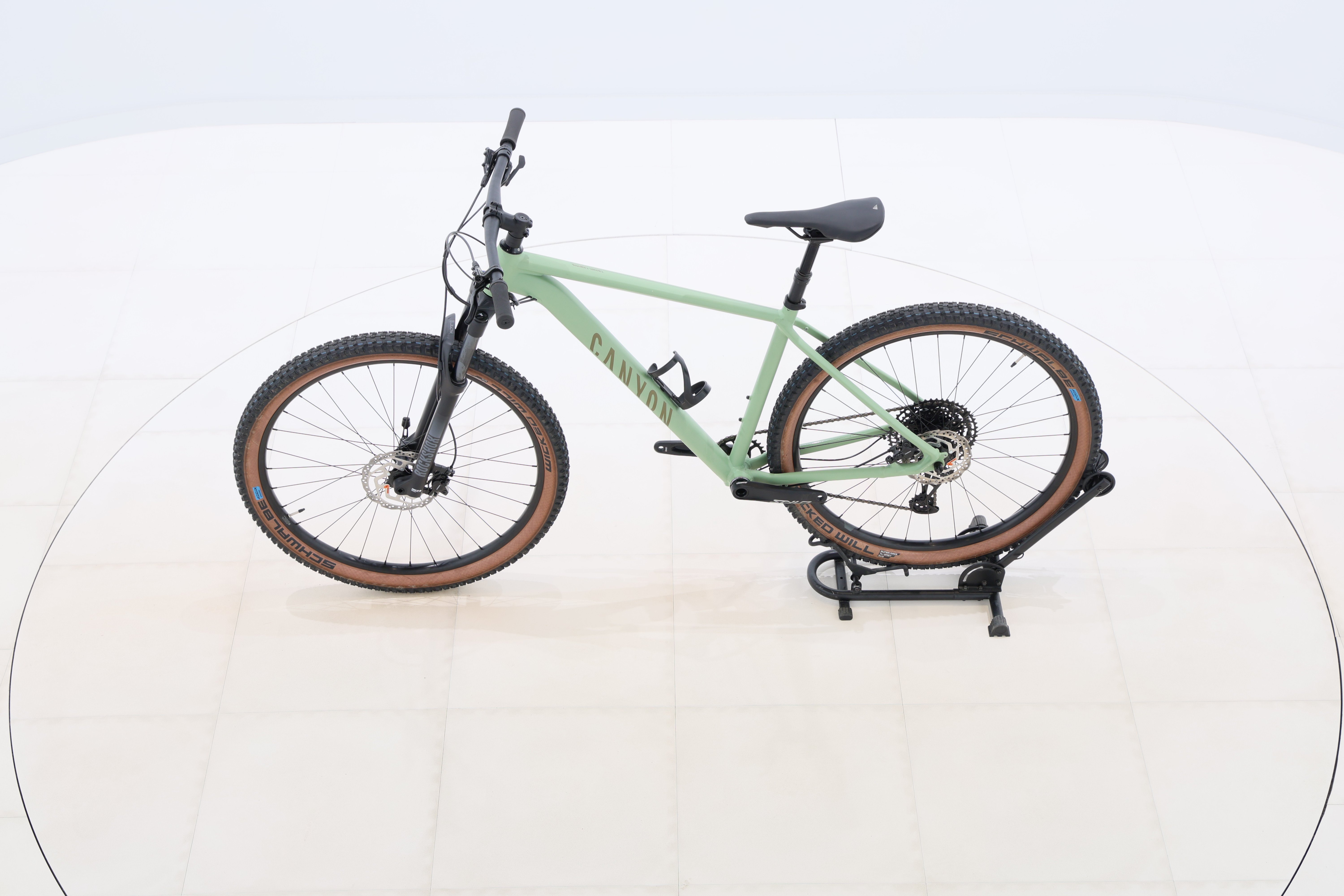 c52f41e8-296c-456e-93b8-d329c17aa8ac