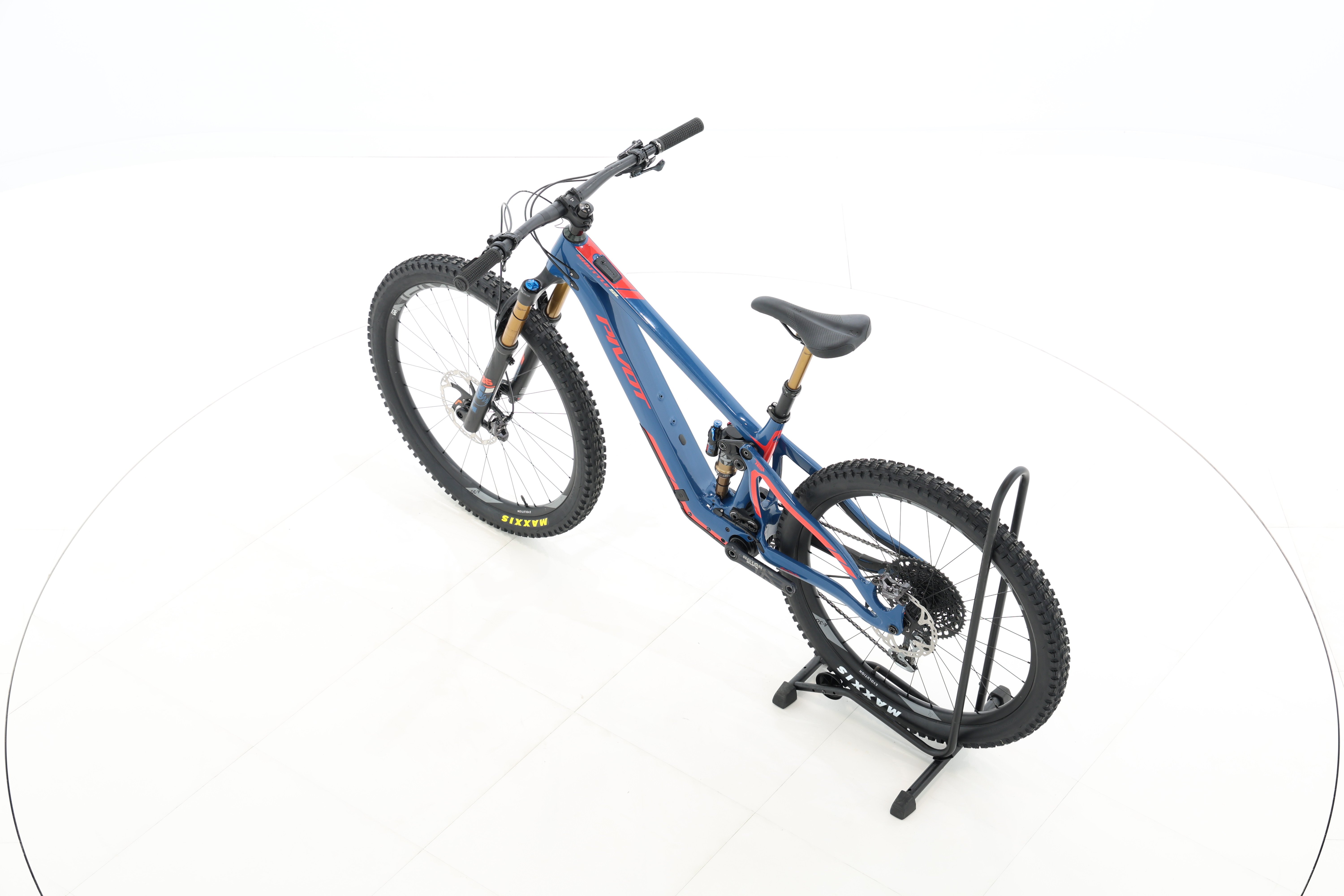 119b2f0b-a39a-4ed7-8c70-f47977b2f8f0