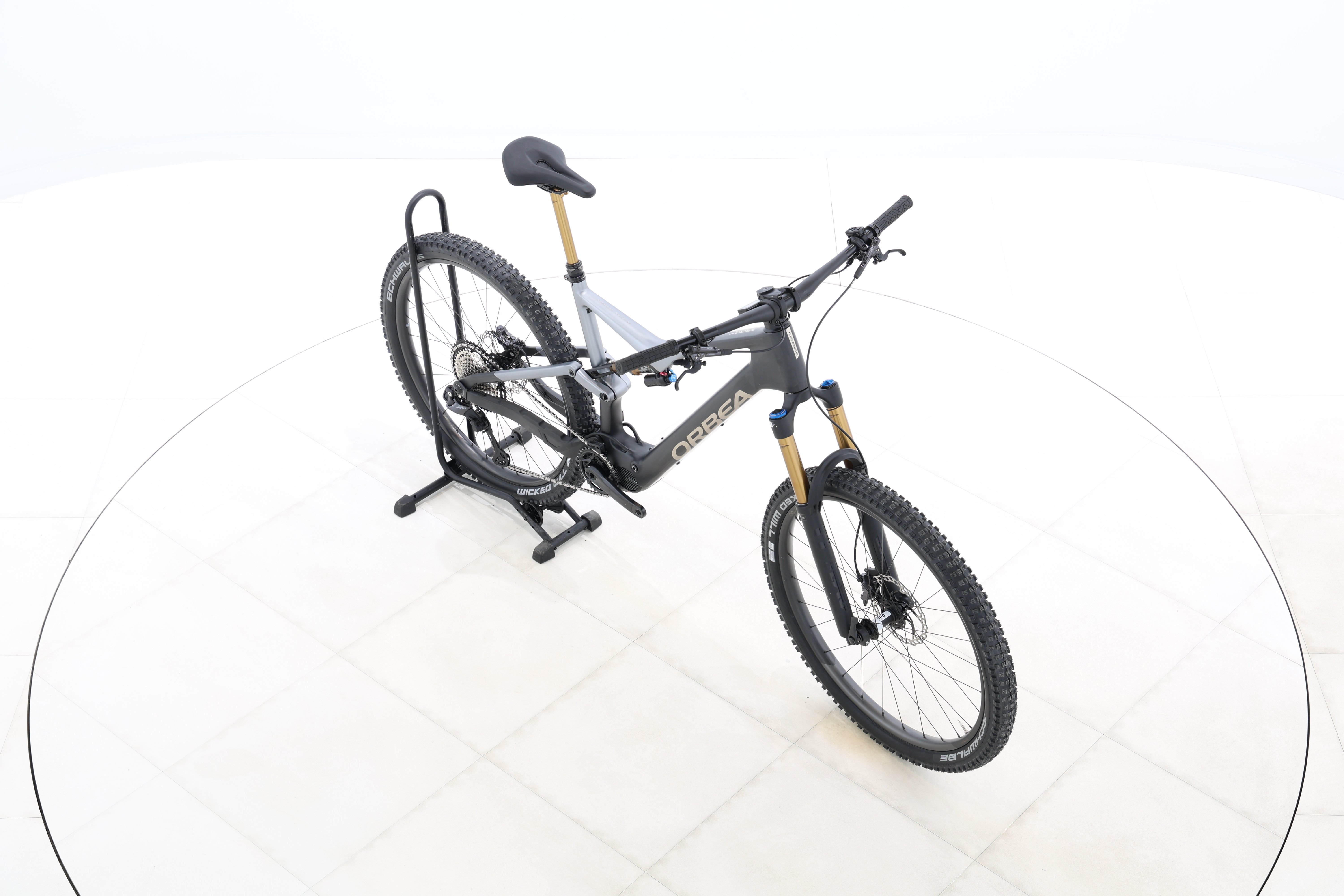 08bc4489-a47e-46c5-912c-c22057d5d841