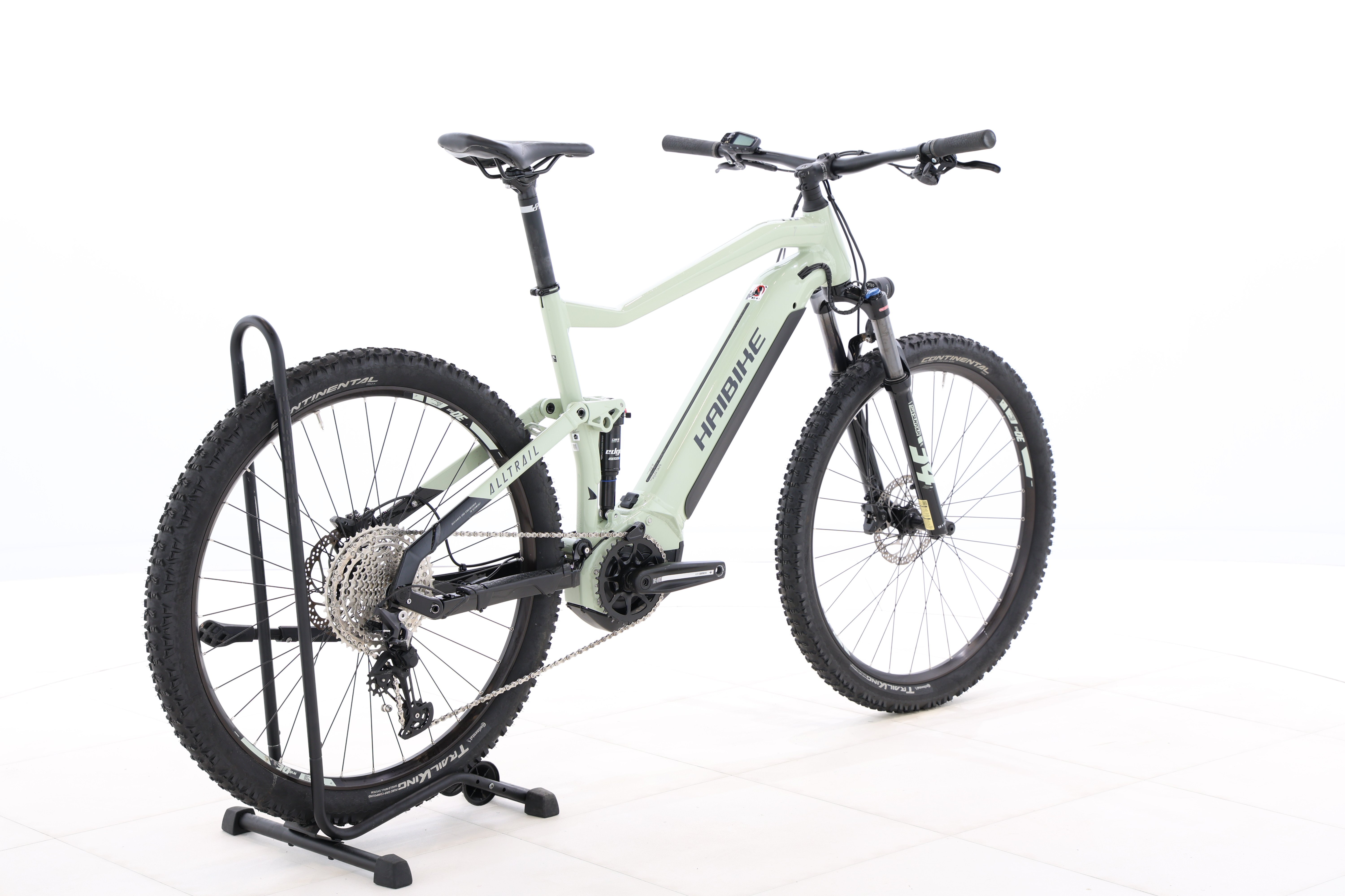 32b202d9-e005-4493-bcd7-b3713ba6a92f