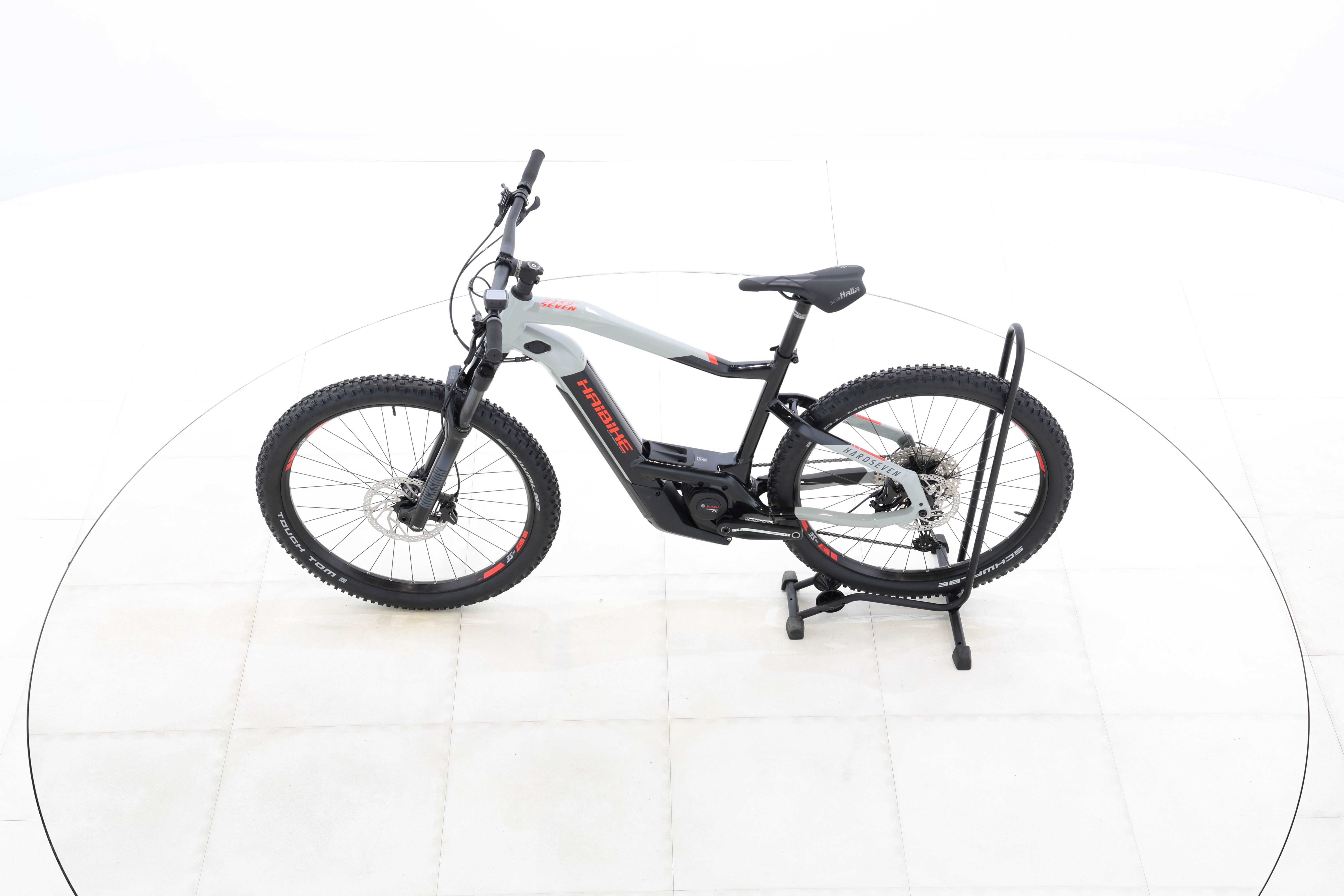 ac23858d-3576-49e7-ac36-6b7b537bad05