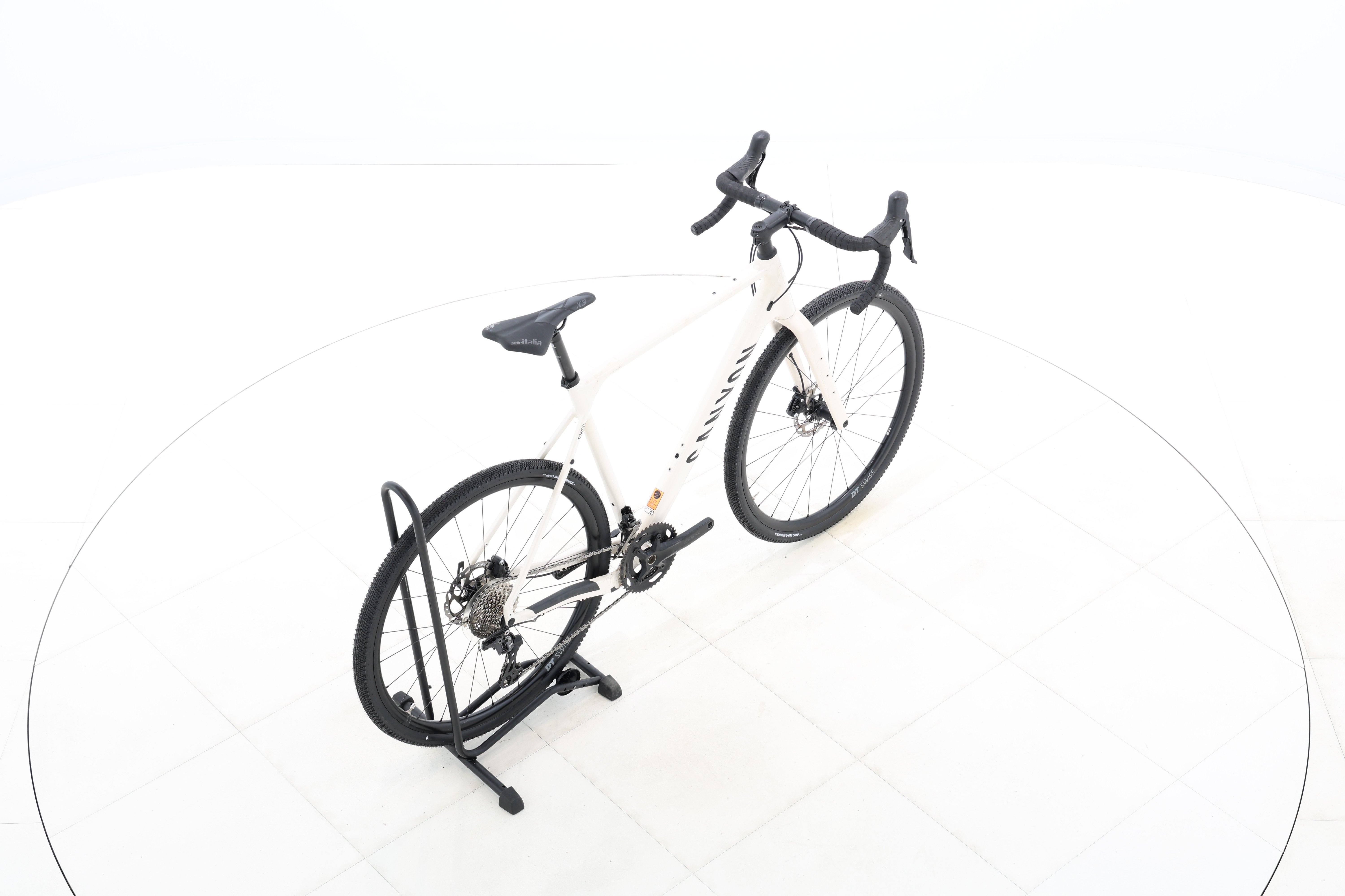 f2e27e4e-4820-4820-ad2f-d5f62b309b28