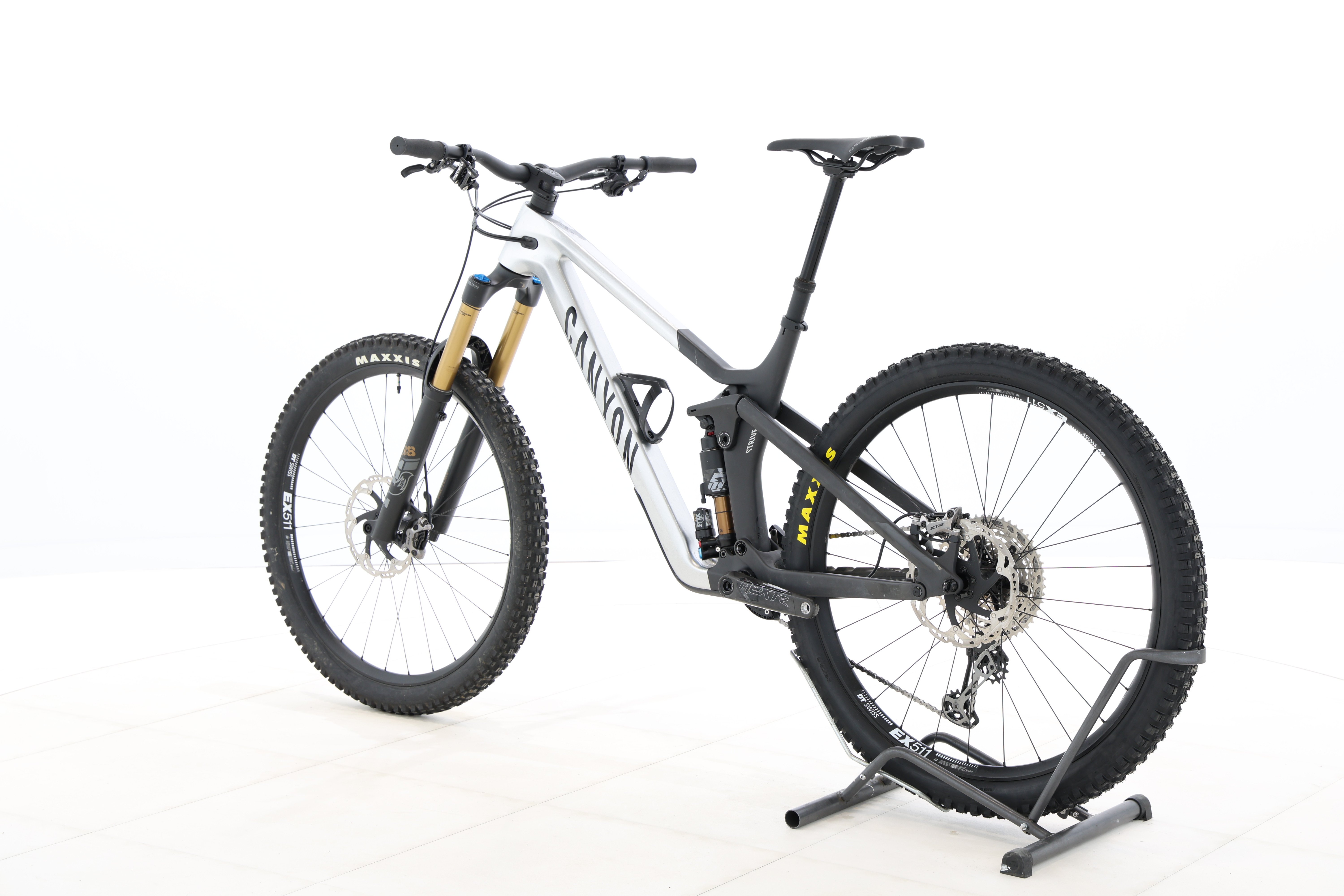 371ed687-50bf-4bff-bf9a-4729a12daa50