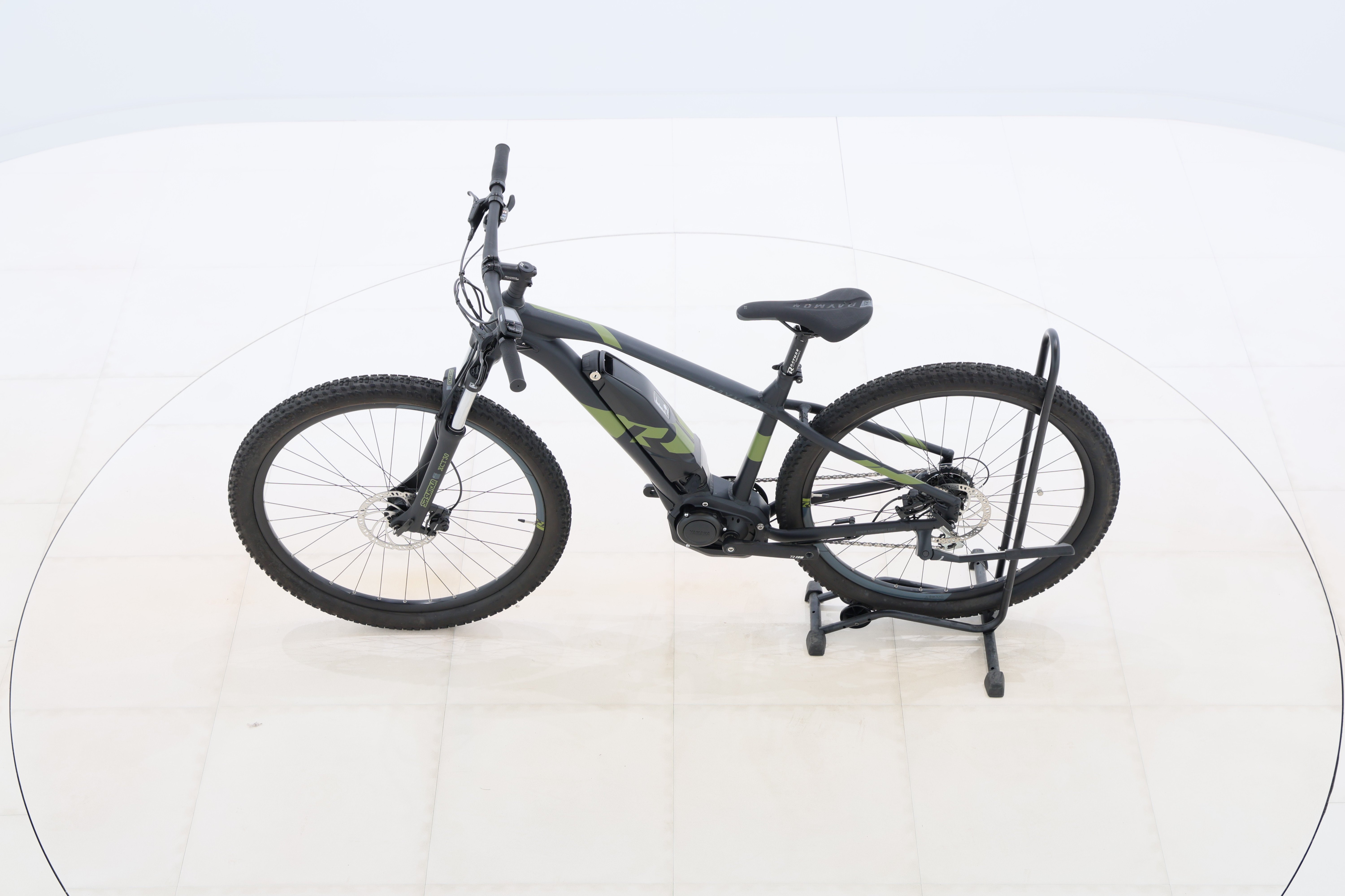 c6754401-9f62-4292-8da3-85b65c38fda7