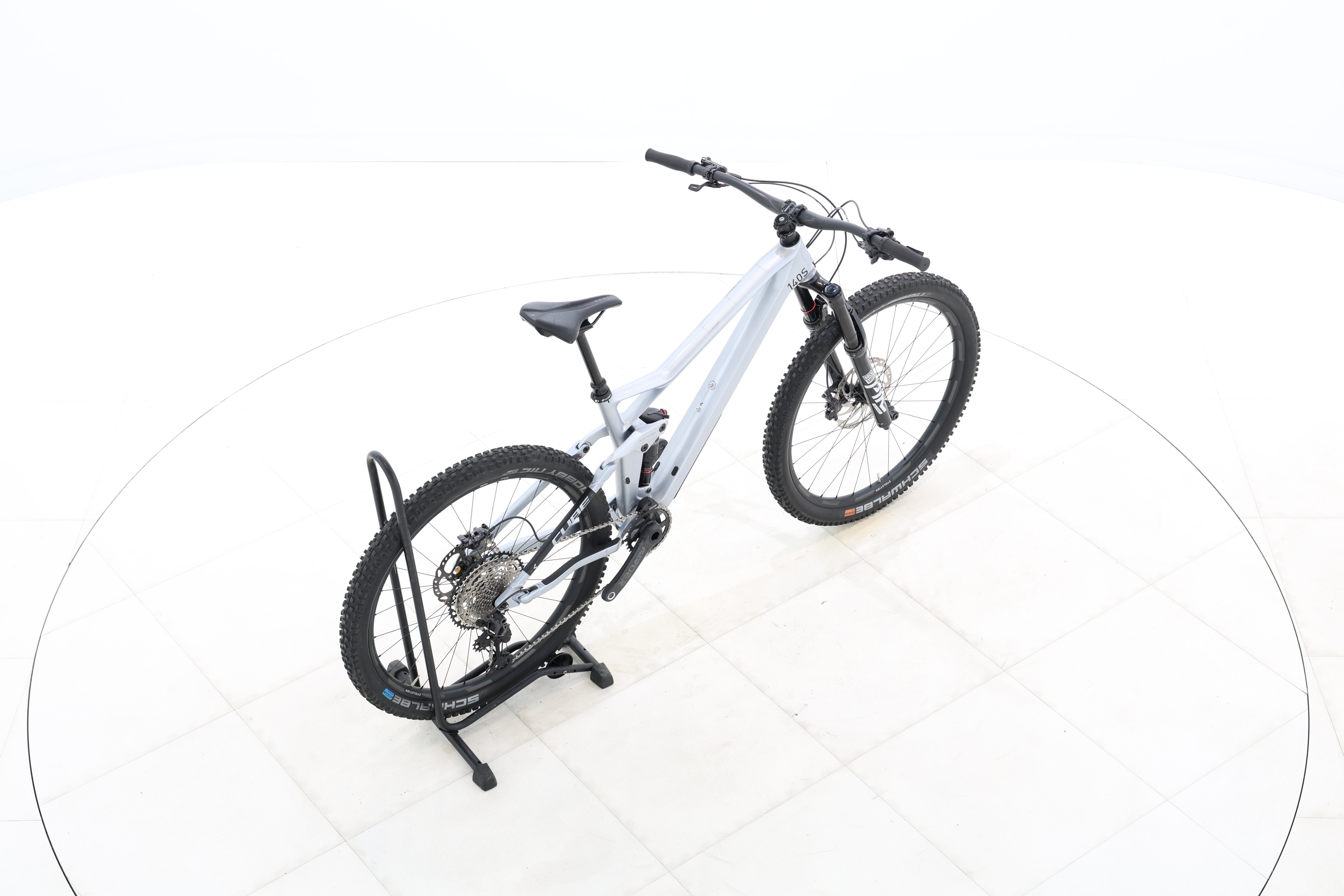 051bfaf0-dd77-4e42-8063-69df2a32fc08