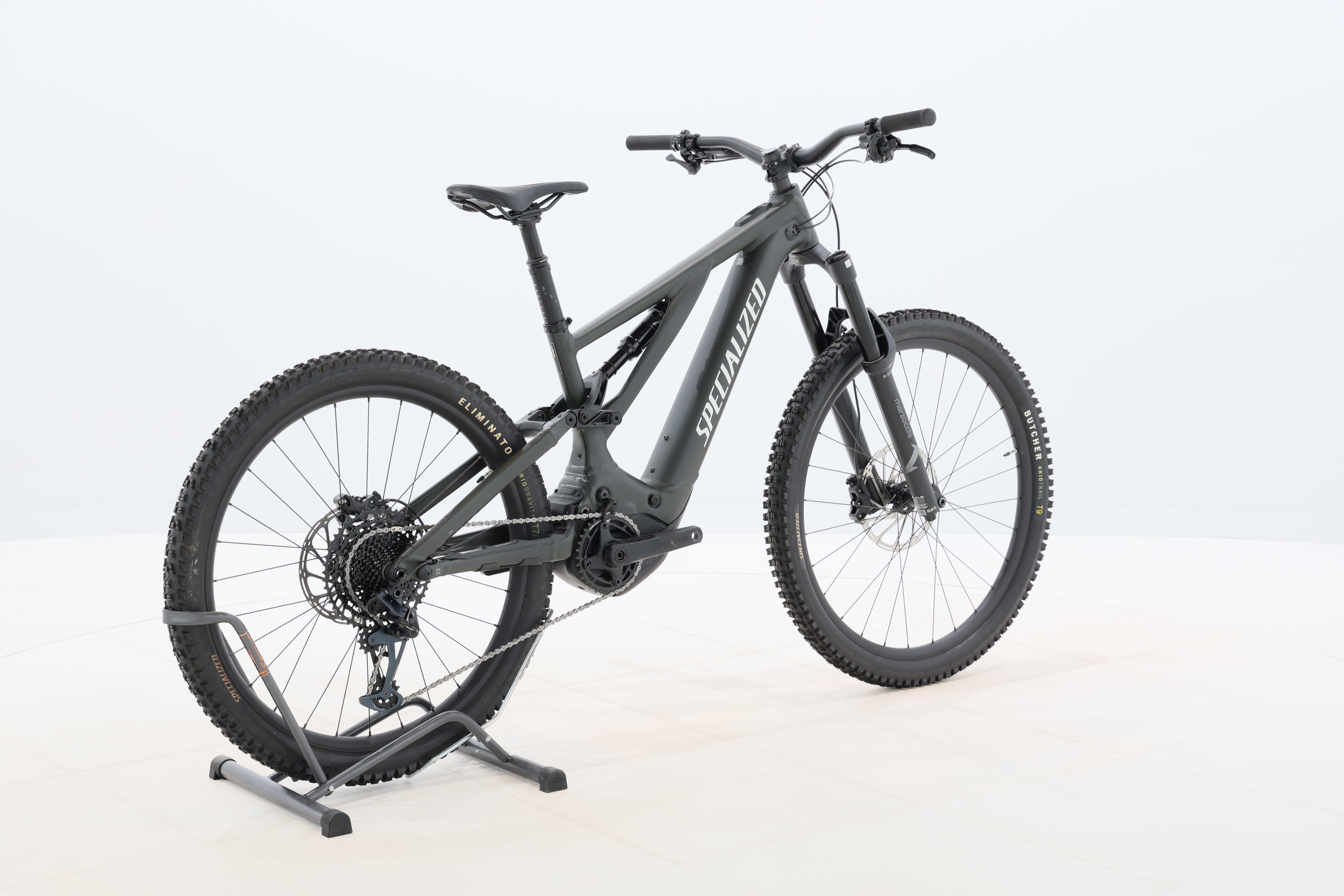 c7ea5f82-9fe8-468f-99bb-597bb2125caf