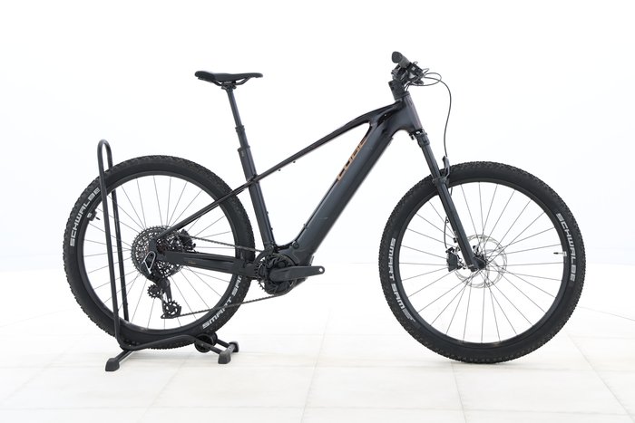 Cube REACTION HYBRID SLT 800 2025