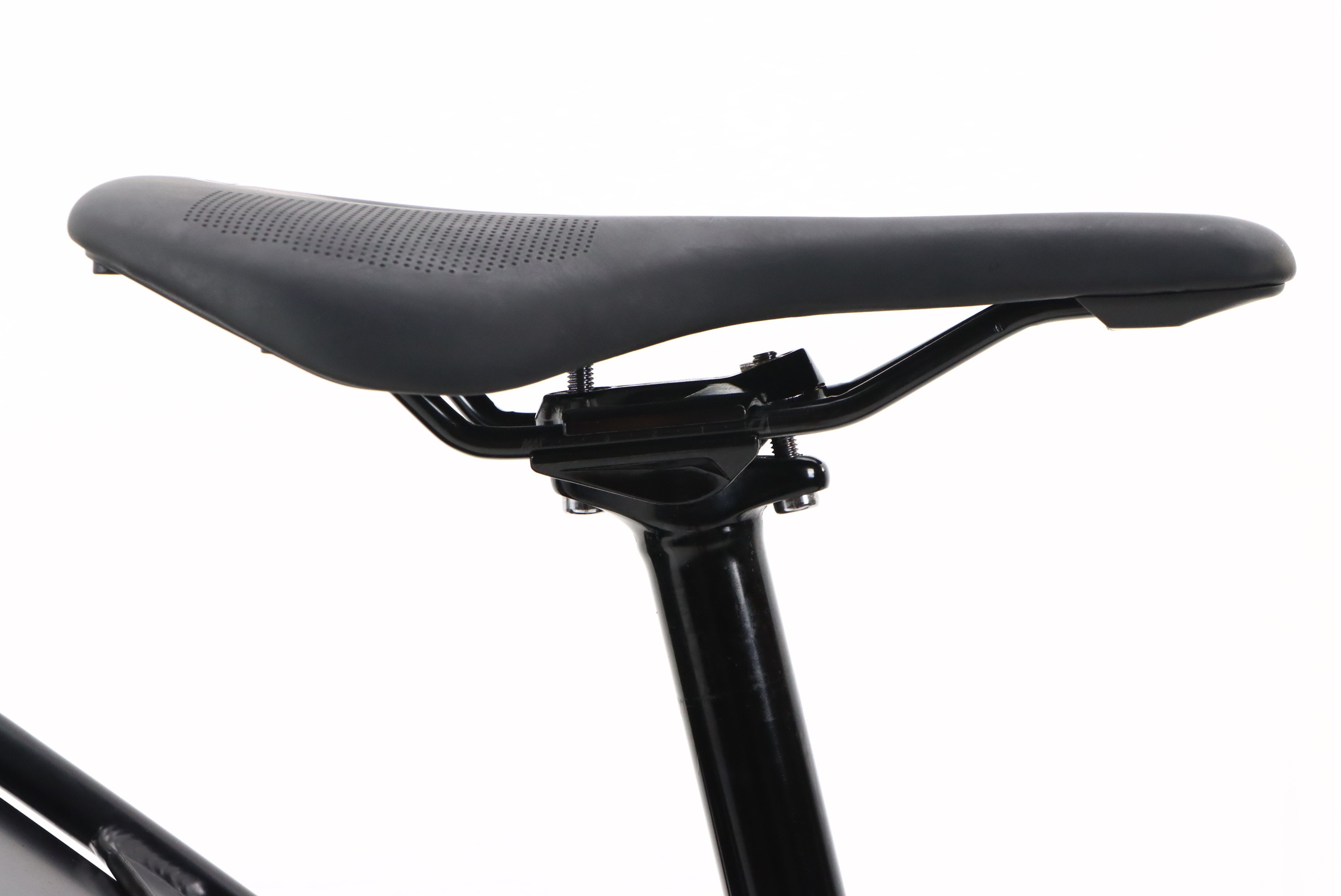 50b5cf7f-6fb2-427d-9a25-763eb39ece5c