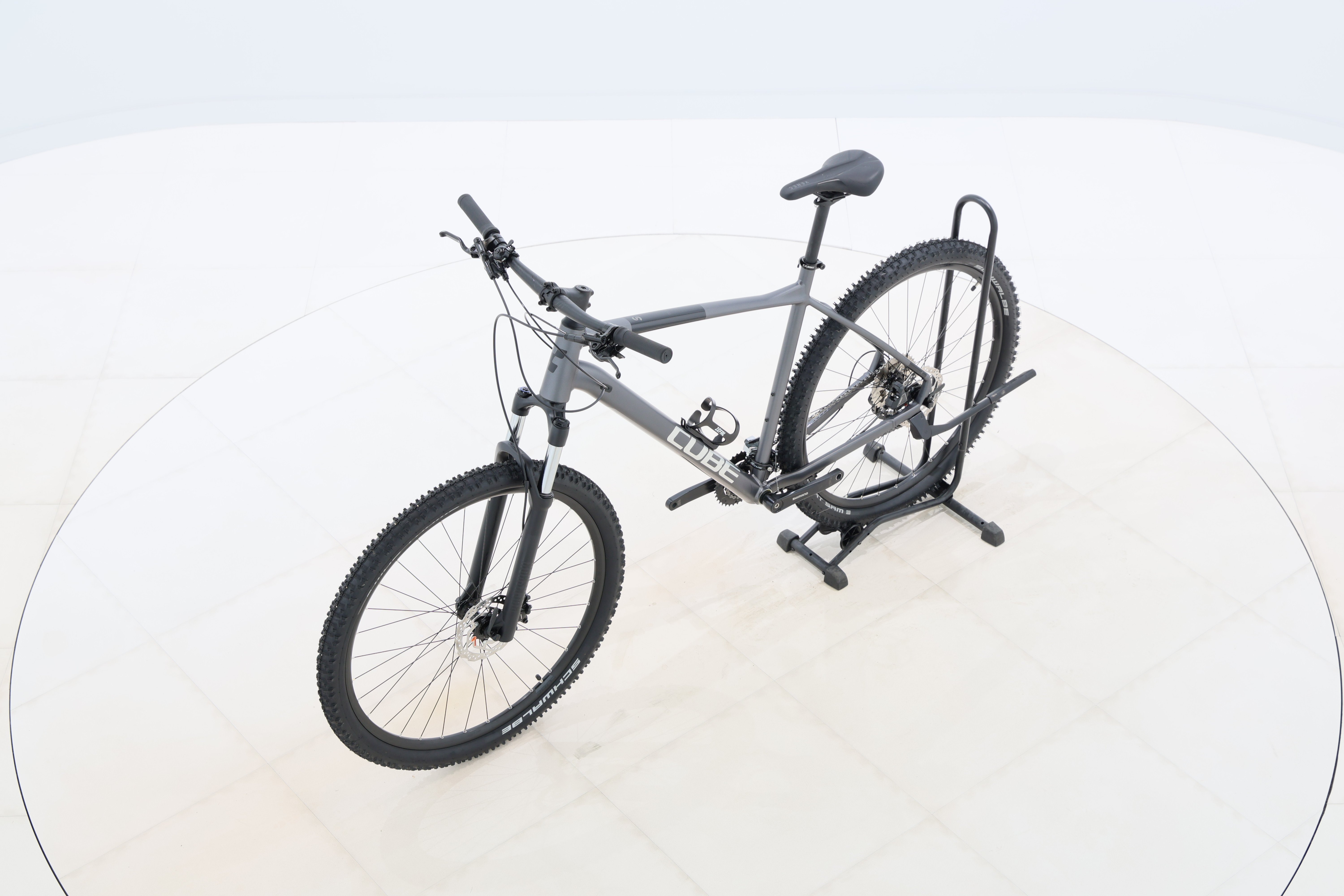 15c3b755-bdfd-42d8-8378-02d39288681e