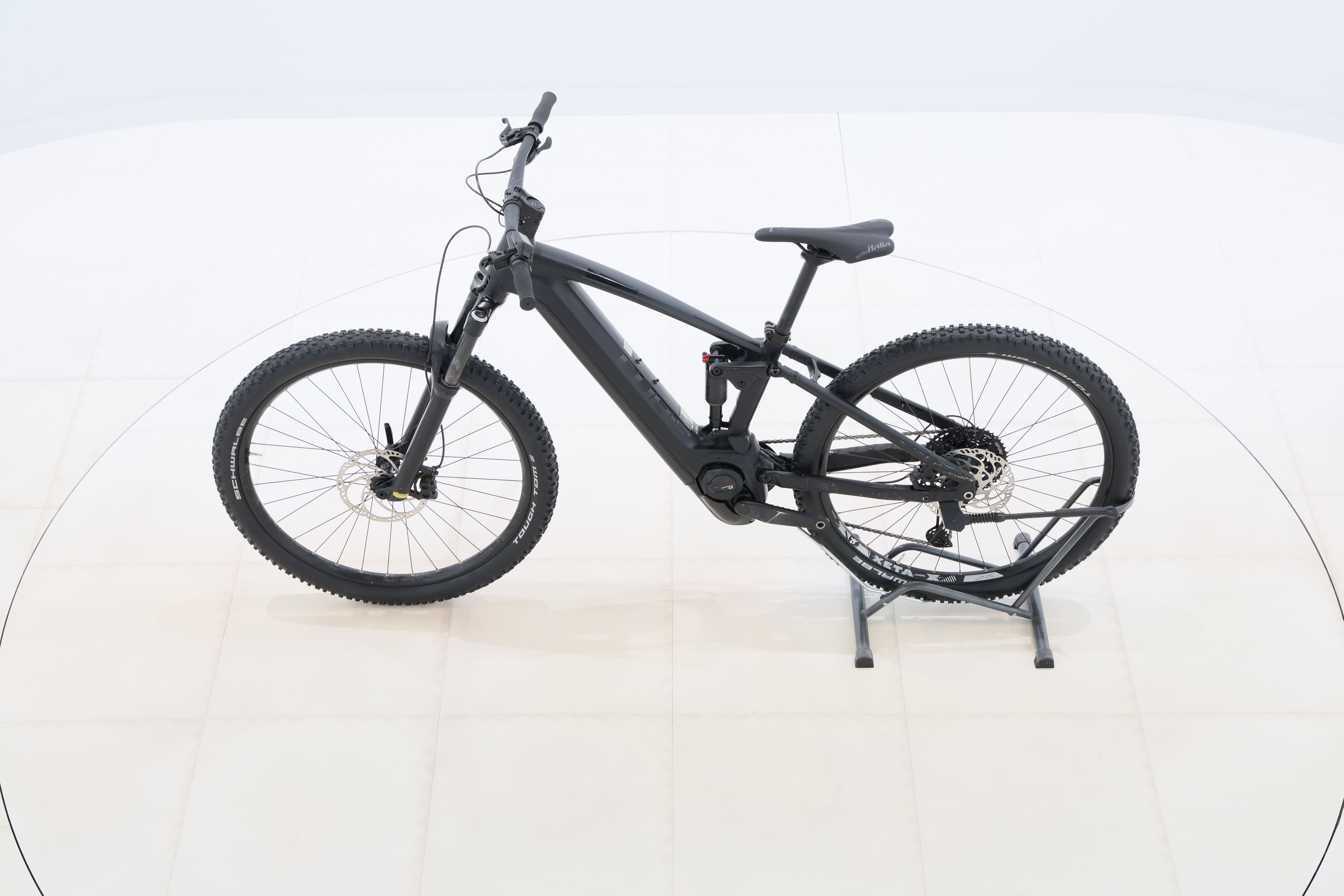 31cdb687-5b03-46a3-aa3b-3cf4c843fe8f