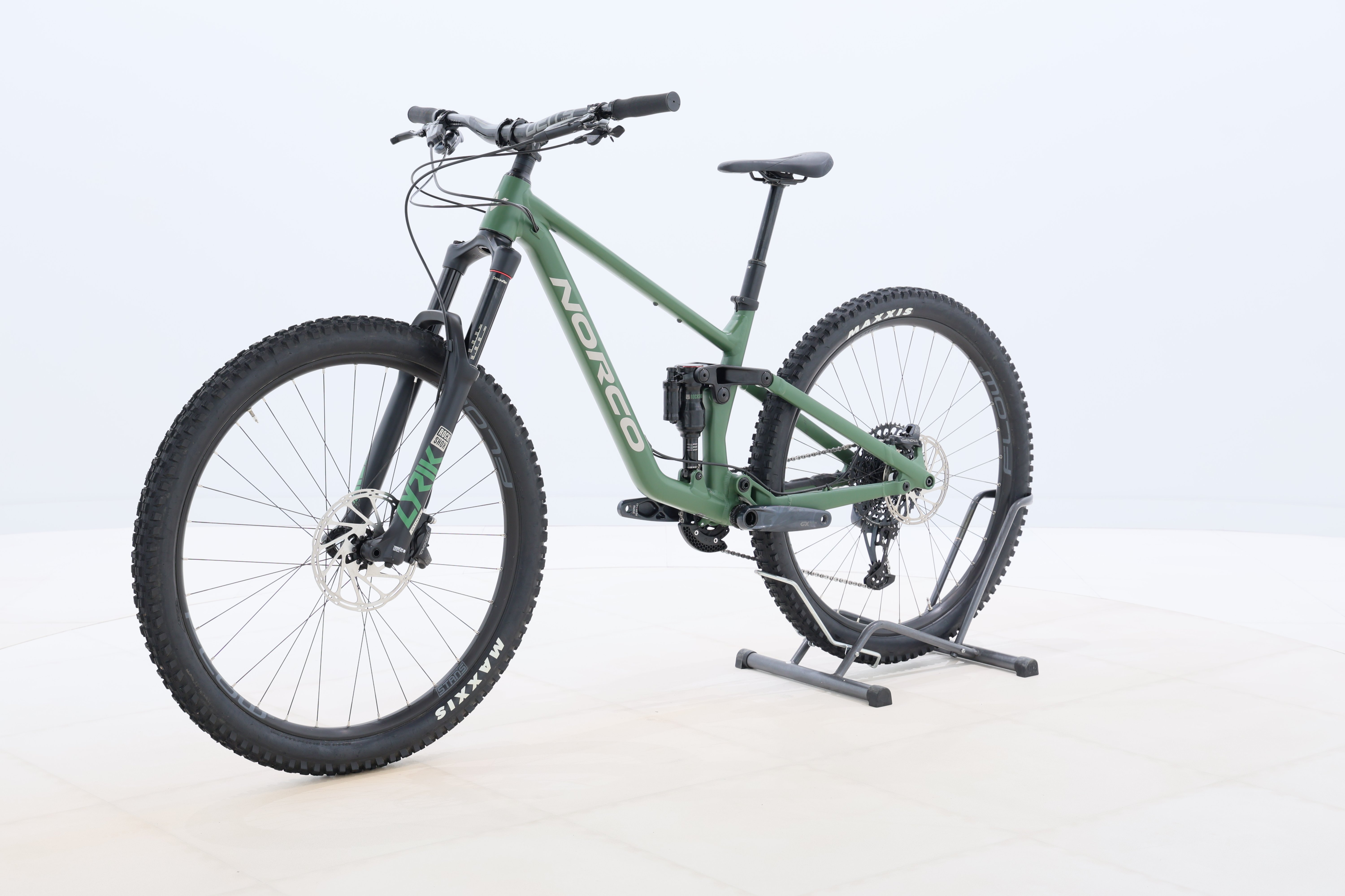 0b034740-4b89-4e9f-b7db-7214f34cd35e