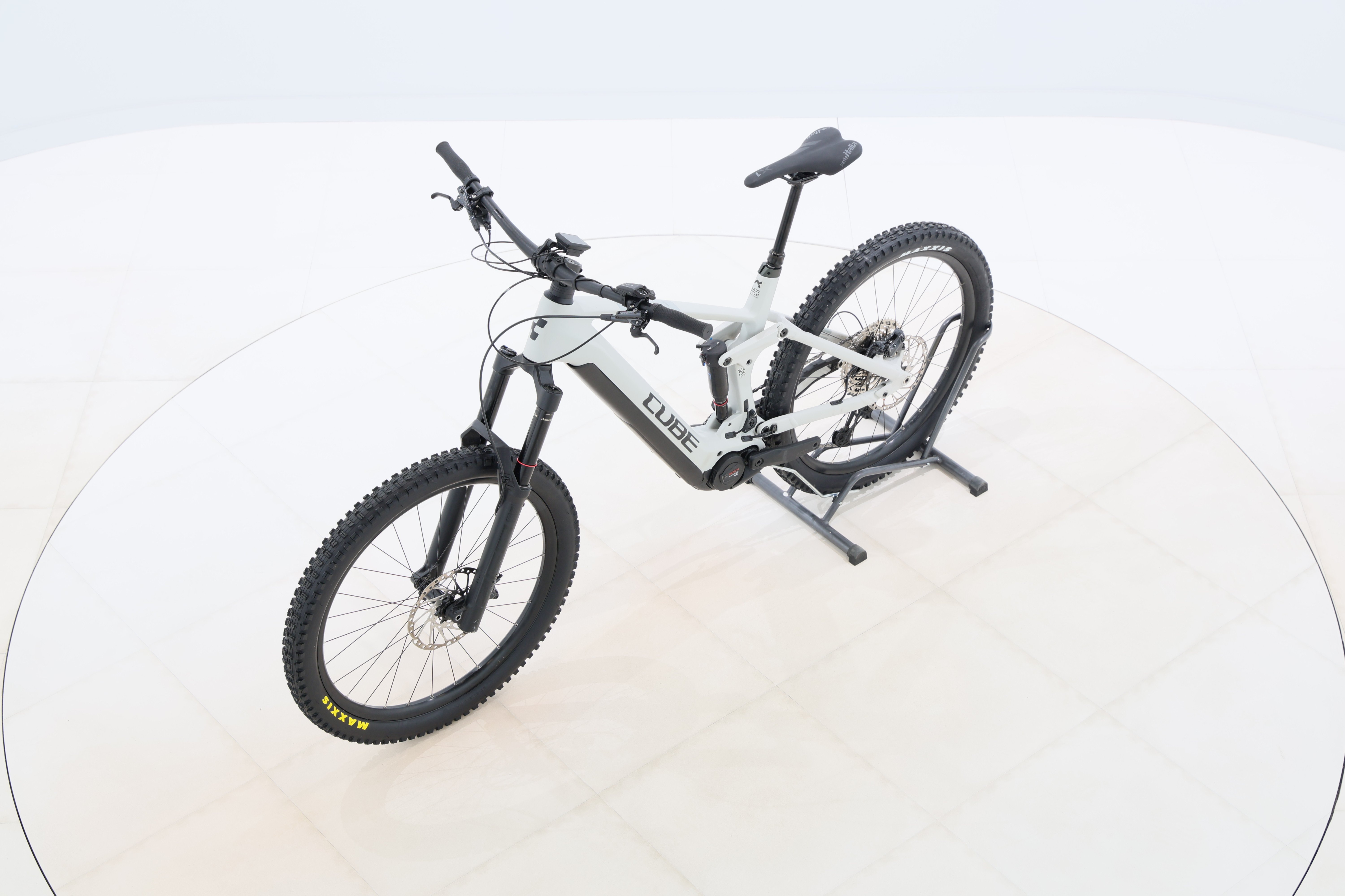 bd15fb19-0ab9-4799-858d-6c8328198d7d