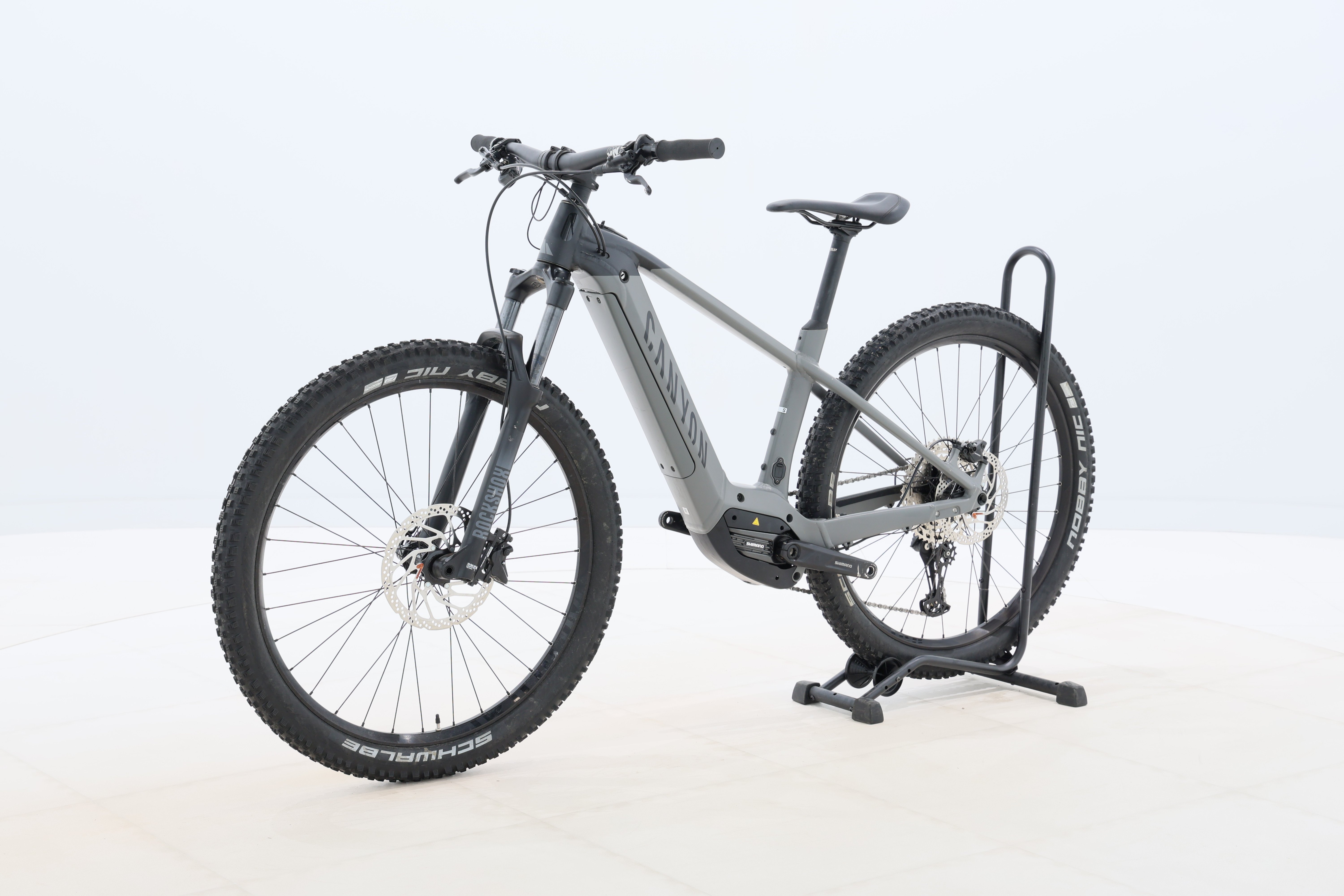 2e165bcb-eb00-4bda-8f14-4235a9eda1e2