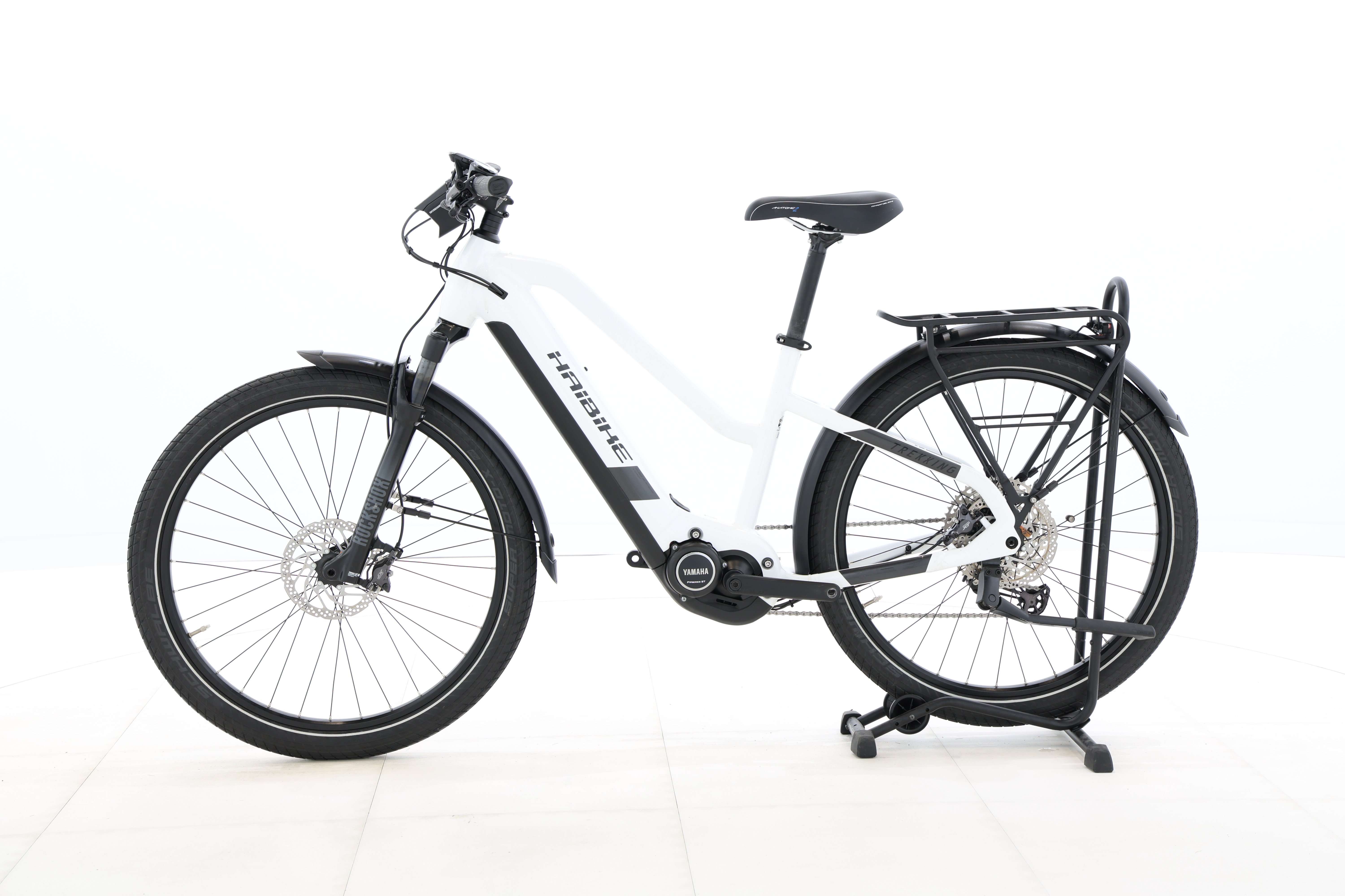 b704b939-f5bf-4909-91bc-9d1a71b54b22