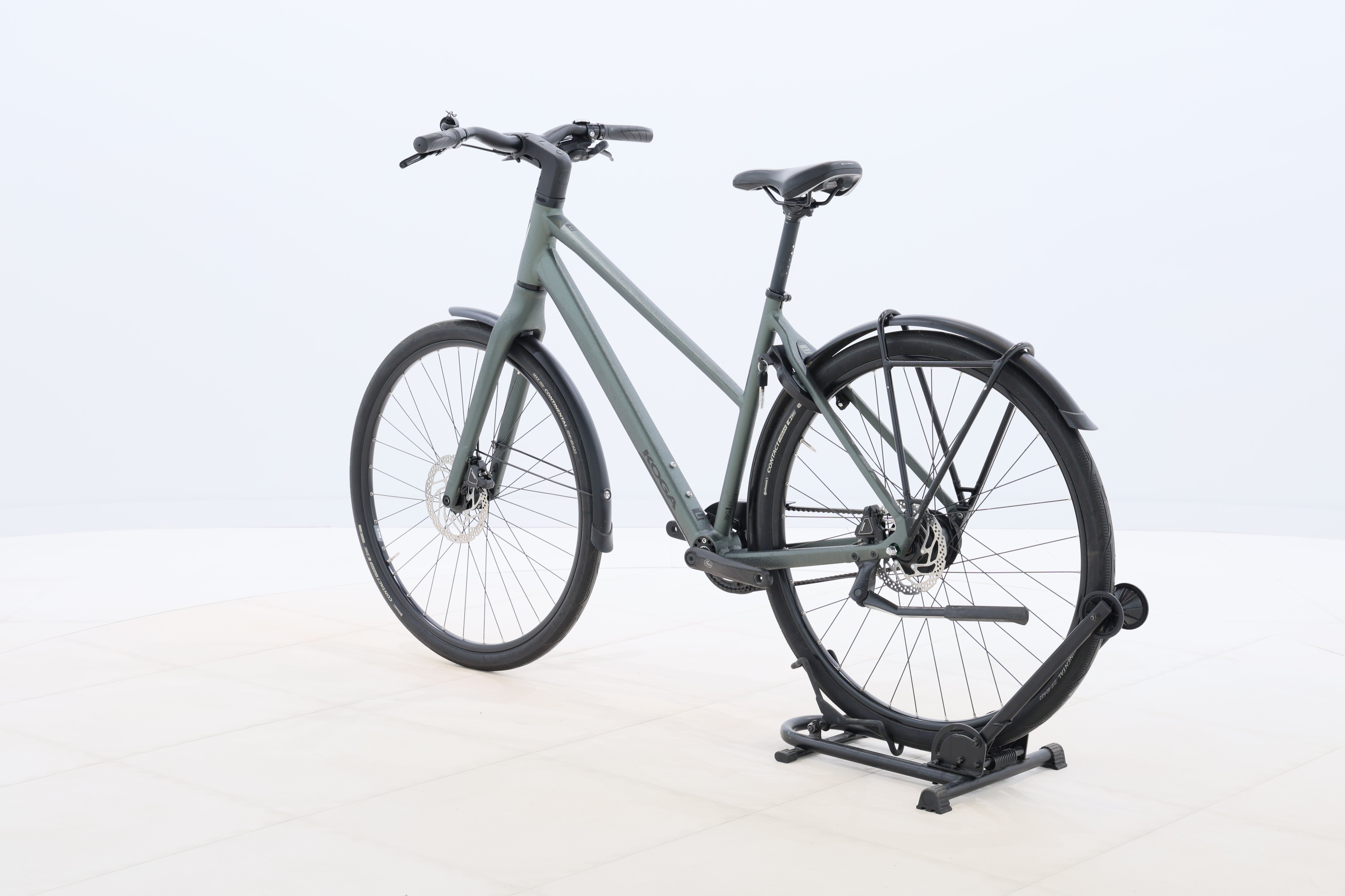 a7884efb-b8ae-4d06-8a46-b323be30cb3f