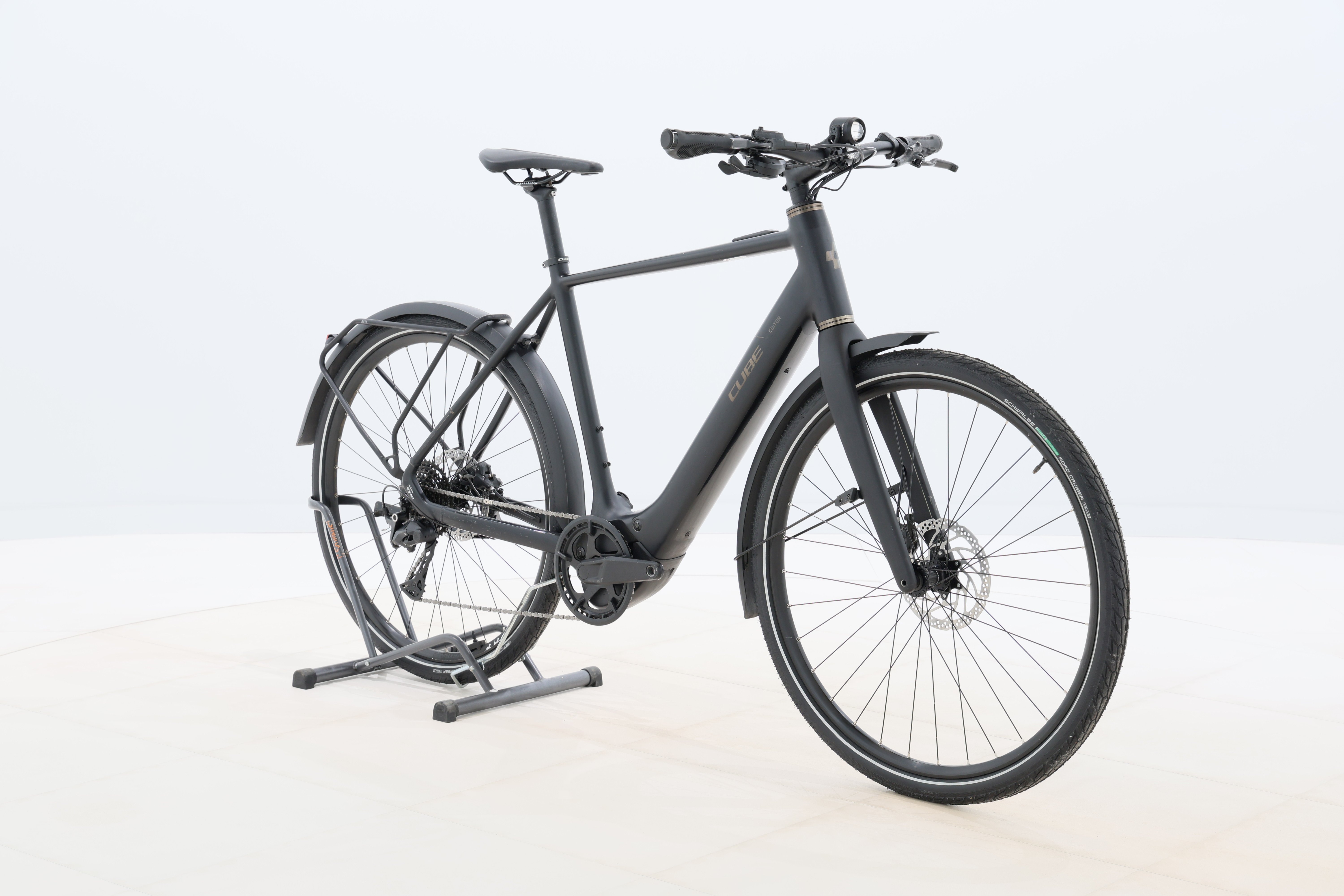 d687d565-afd1-4cde-b37b-e034e0ff7082