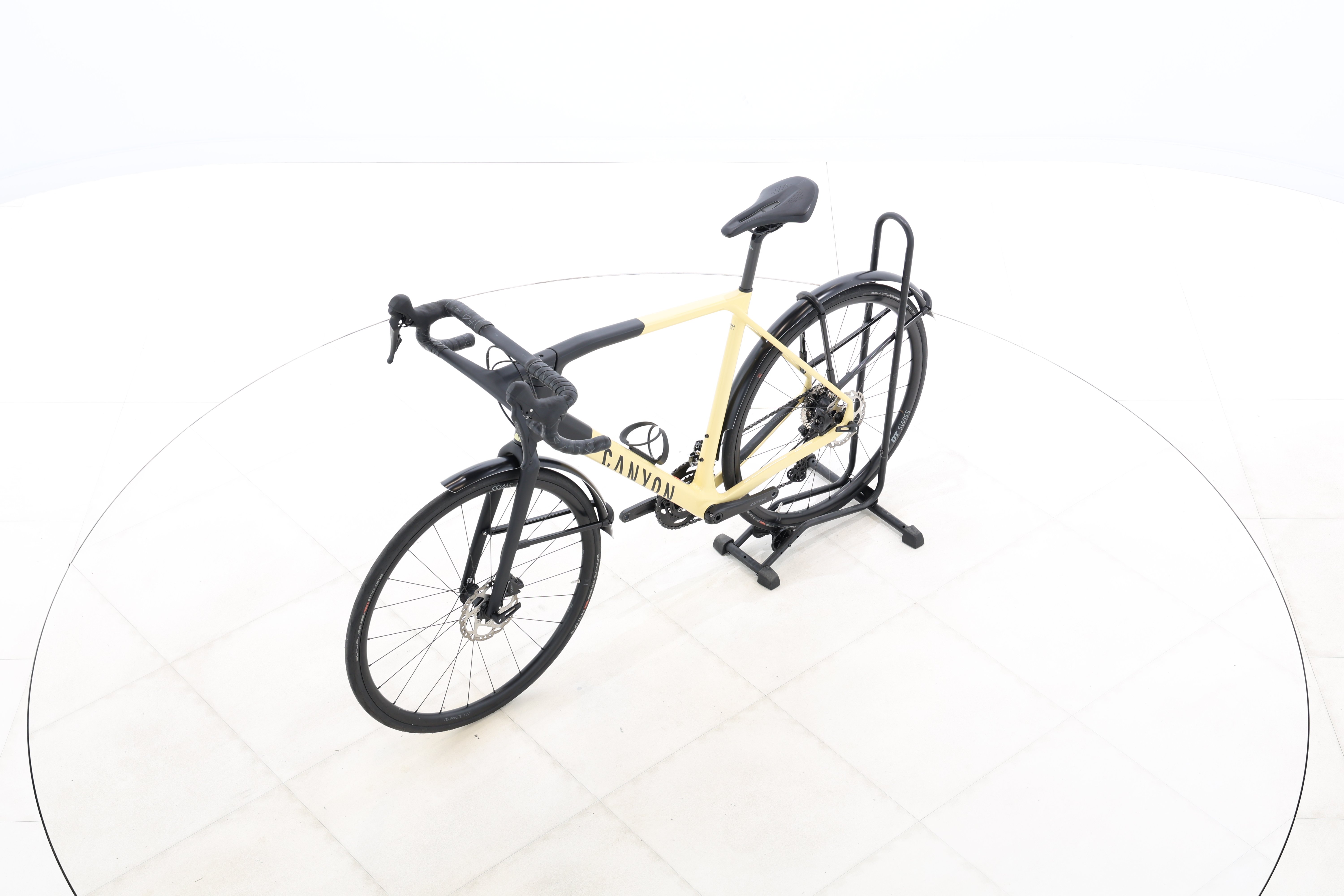 db66d035-20d0-42ee-8e22-357b8de8f27f