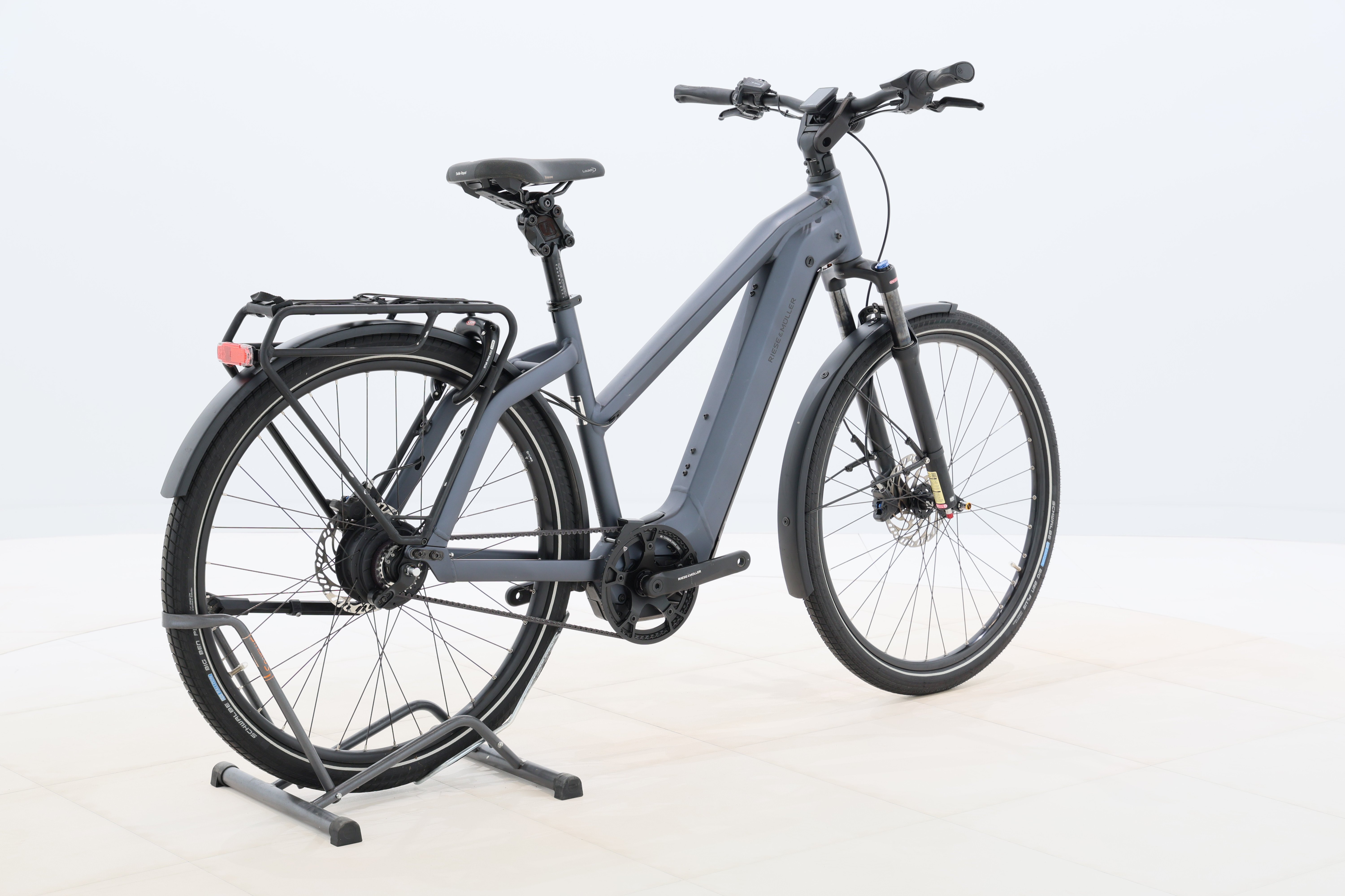 5fdfa53e-ce45-40fa-95a7-9f5294fe6429