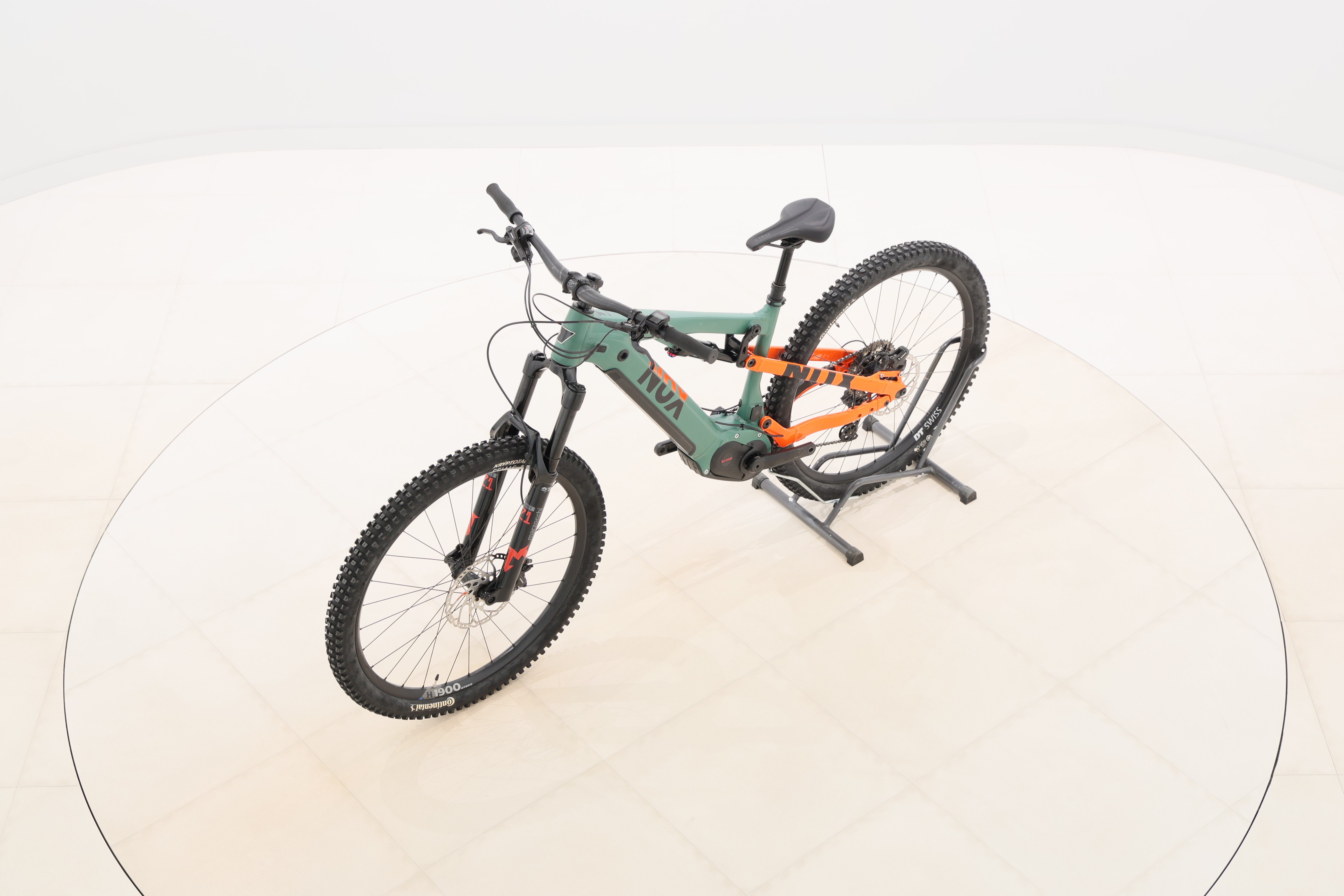 0d509a42-7881-4185-ba48-b8dd5fd17397