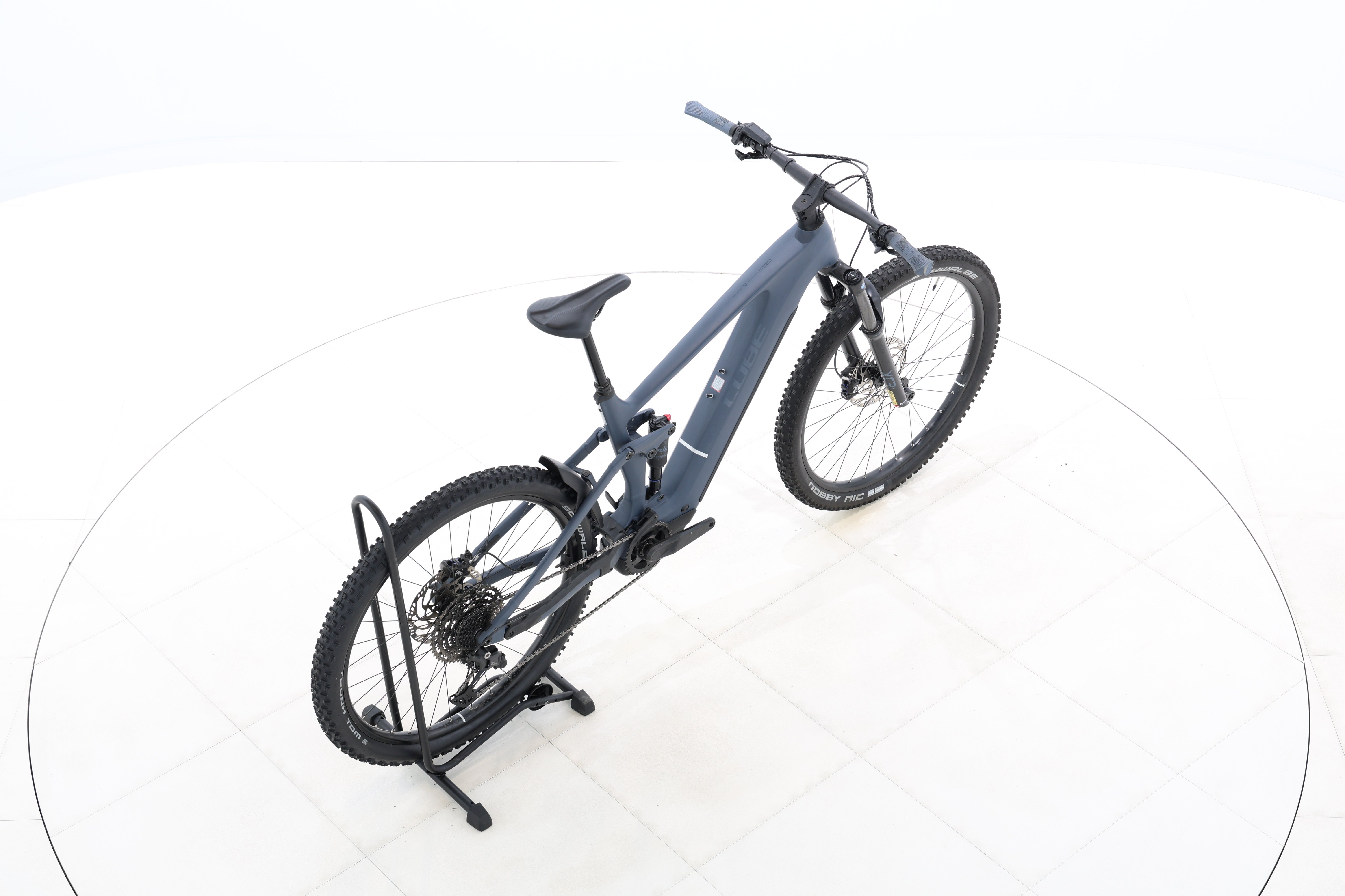 ff325791-44f8-4ba1-8e66-9cac7fa0d484