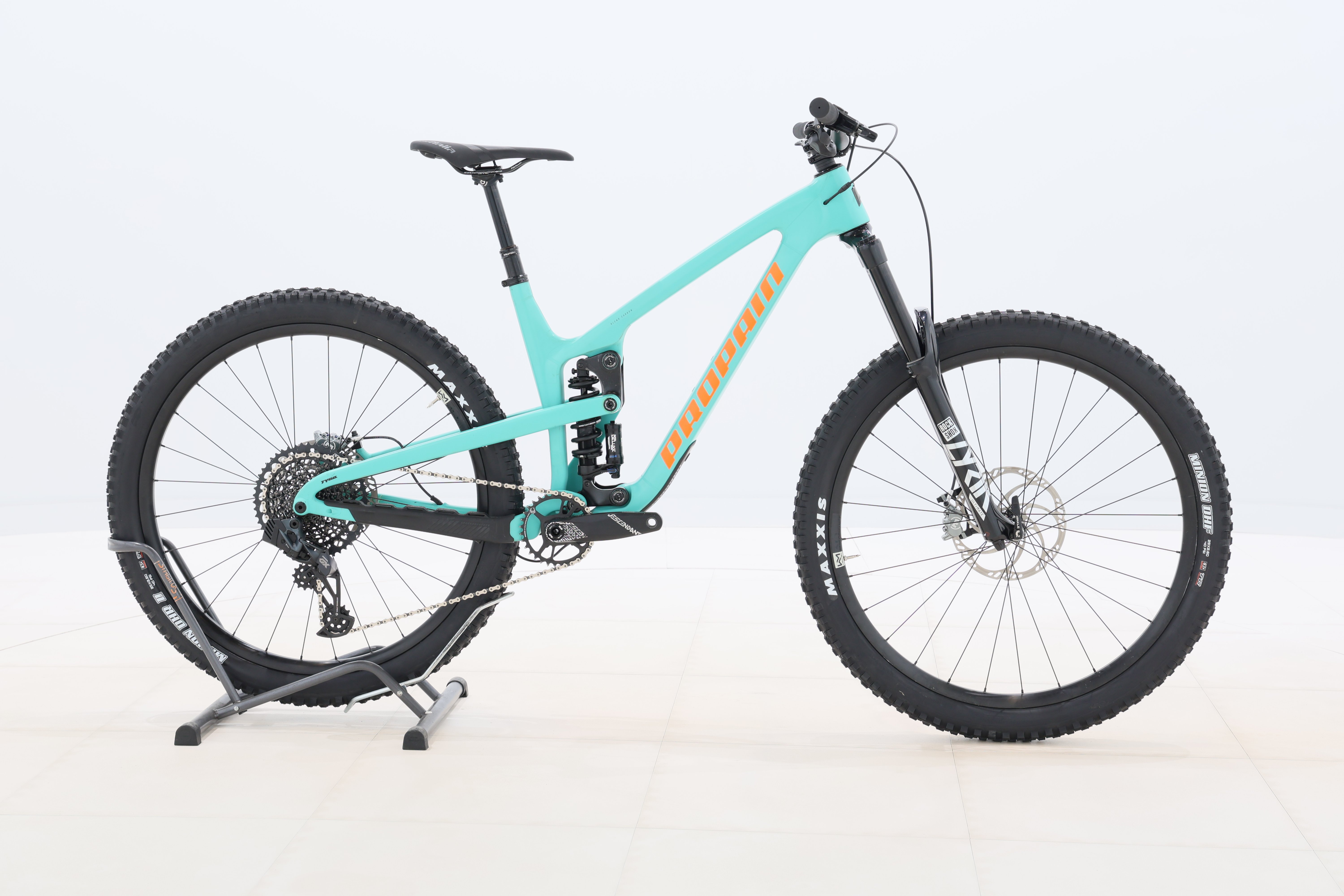 fec38ba5-8b02-4e37-9438-cc8aa18f4483