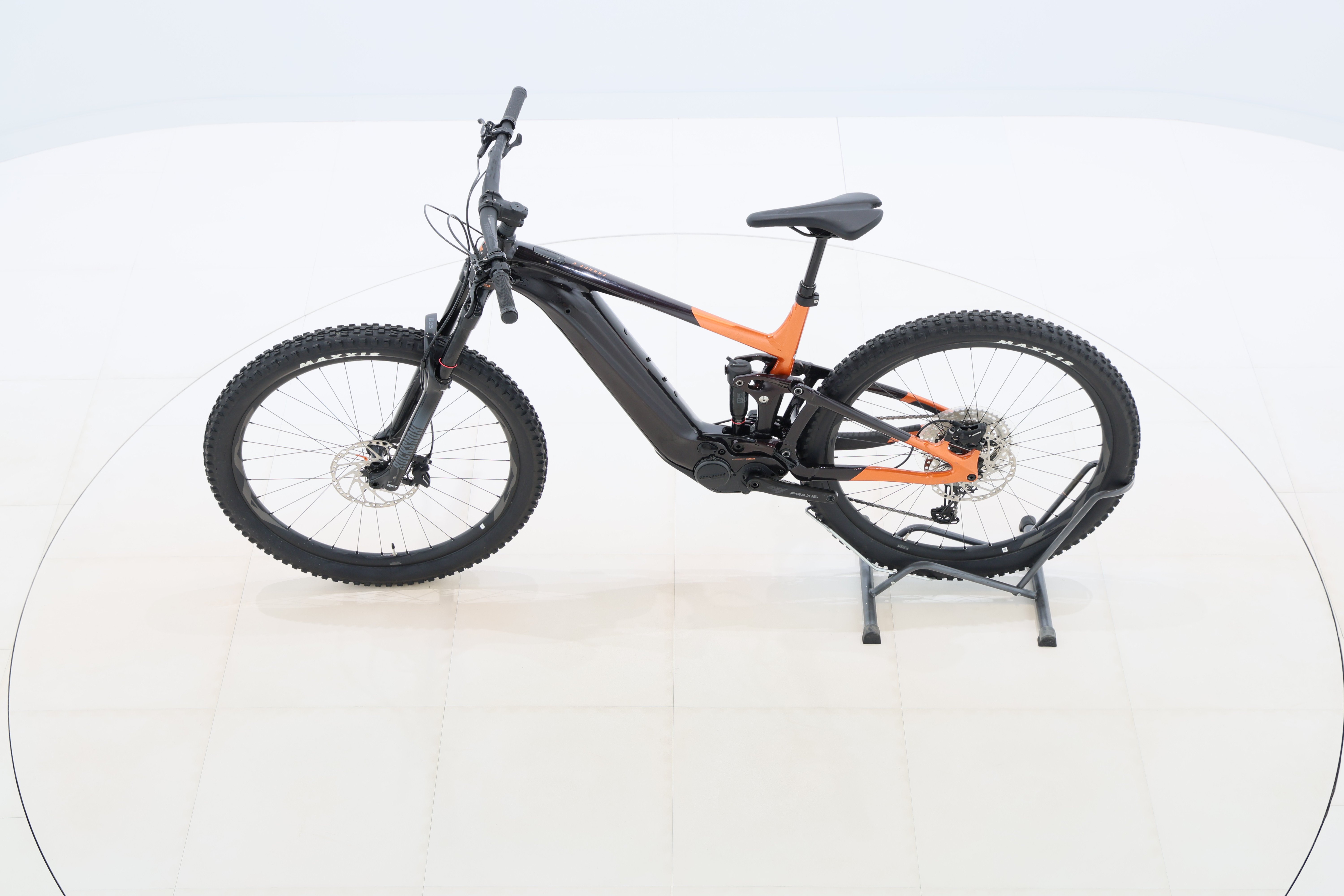 d2c75936-2c64-470a-8471-58612cbe9c19