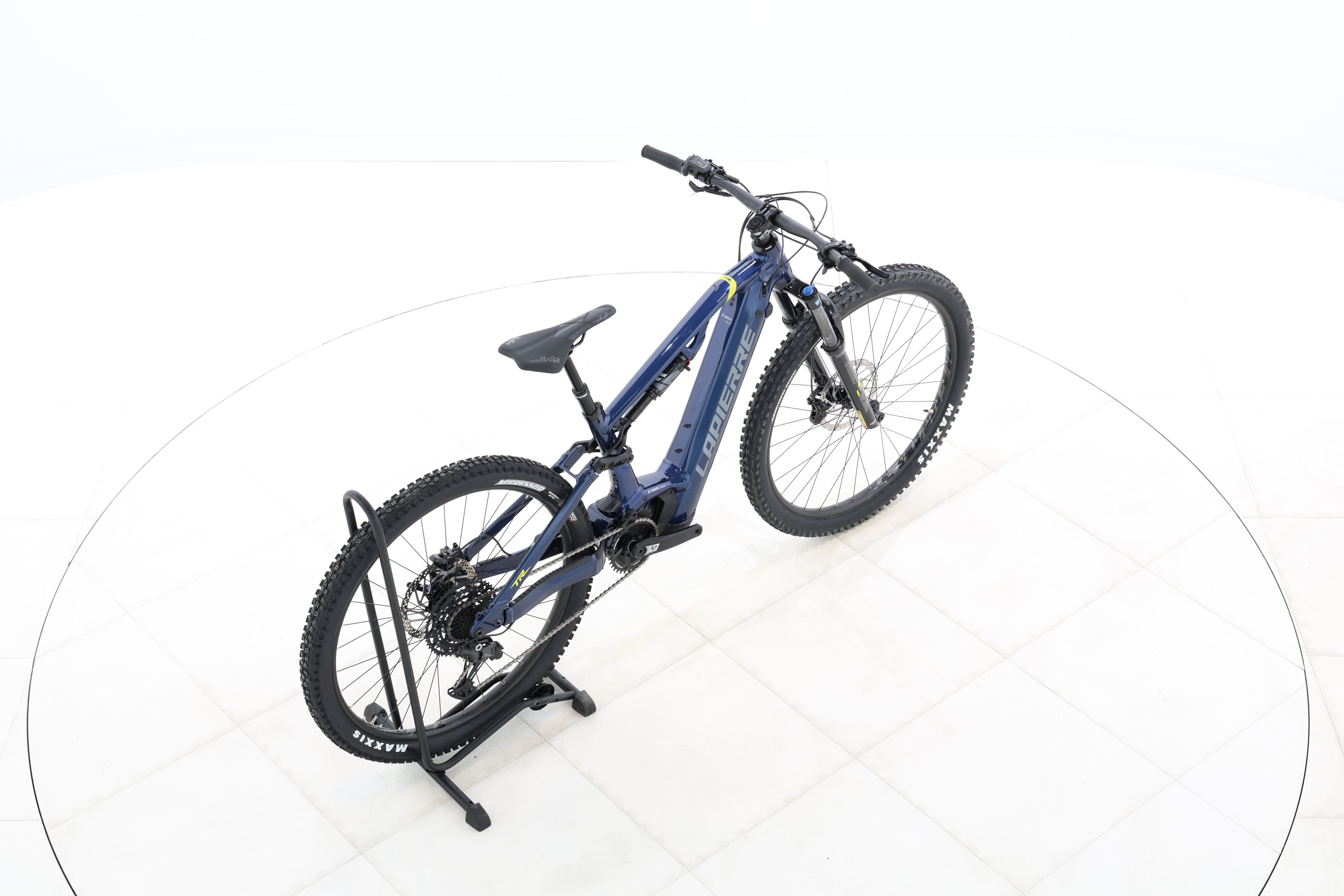 d0c1f3ca-fb8a-408d-a01b-12ee92306343