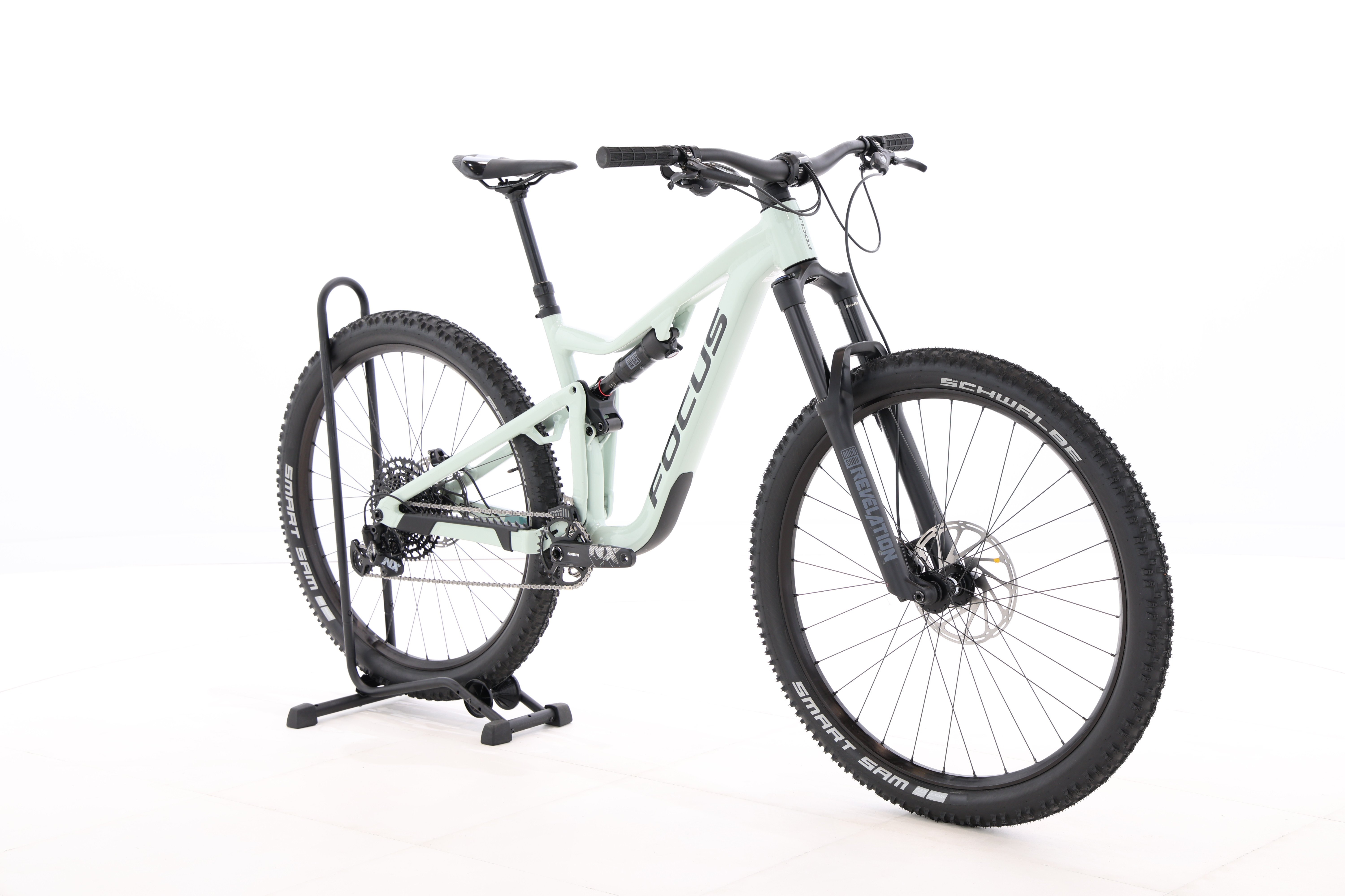 01f080fc-9930-4a4b-8b41-5defb591d596