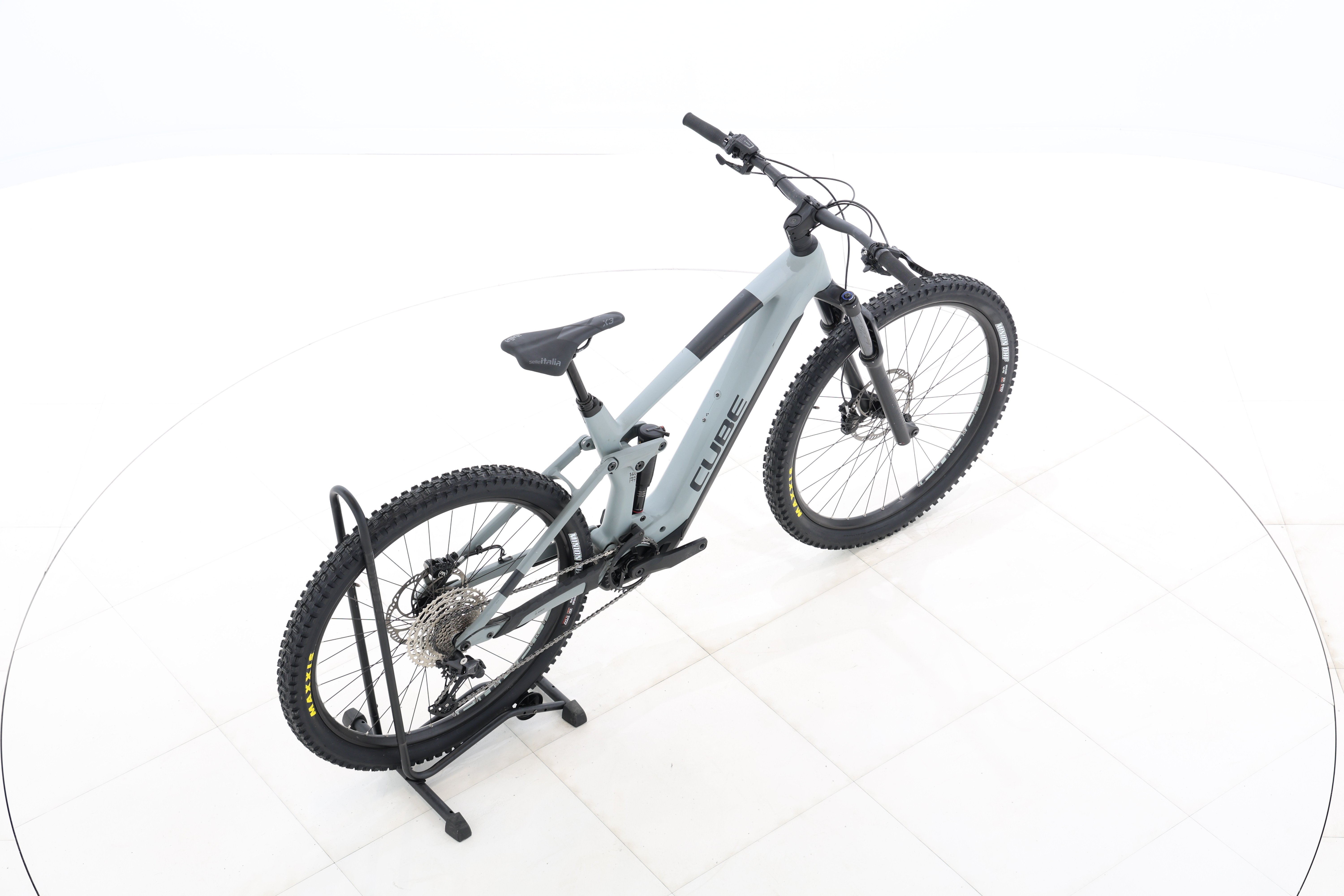 ce716801-553b-41a4-be3b-742821ff06eb