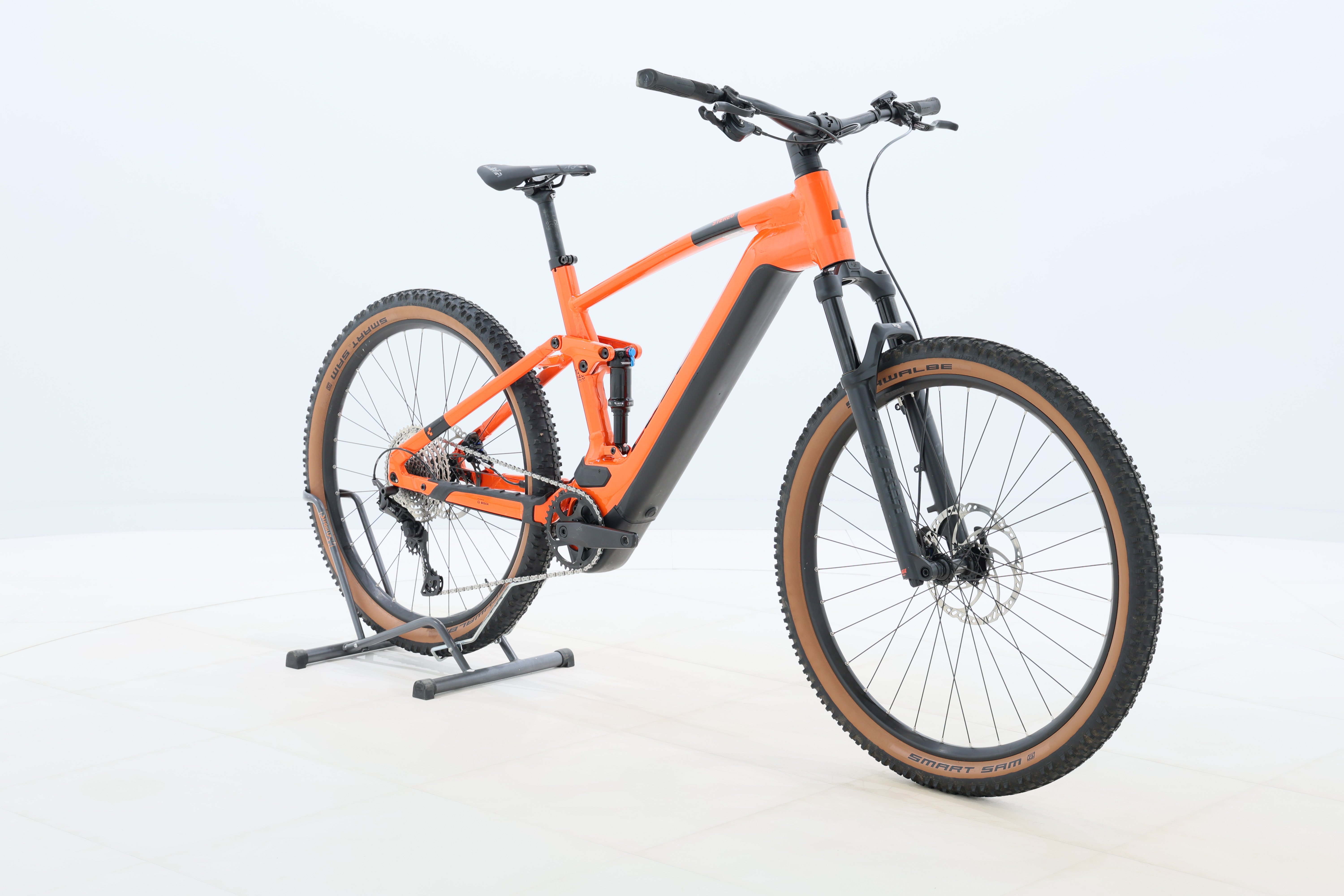 7e94a357-1943-42f2-bc86-c5e81beb8a36