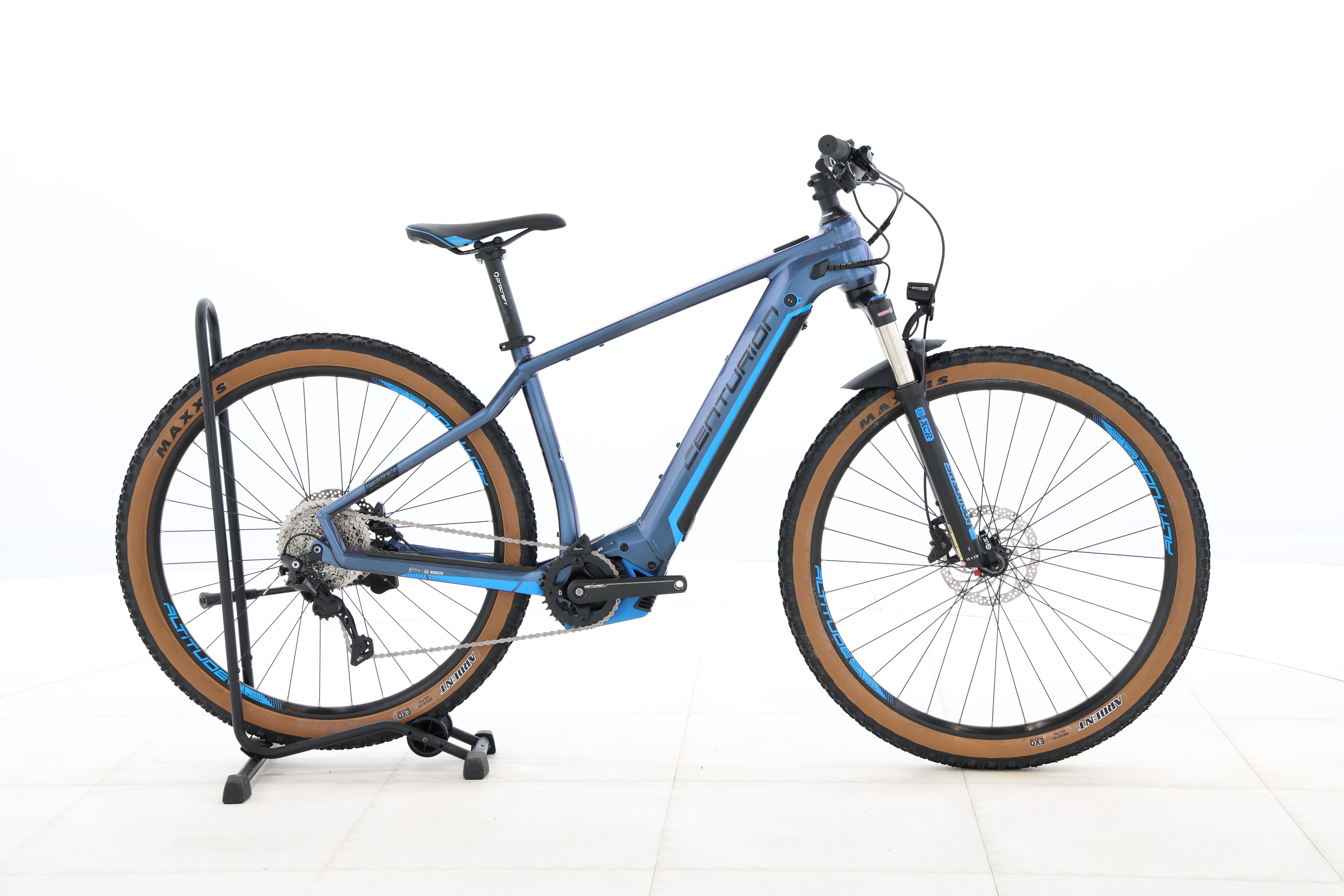 9dab6f3d-ce42-43e4-99de-93731e96e59b