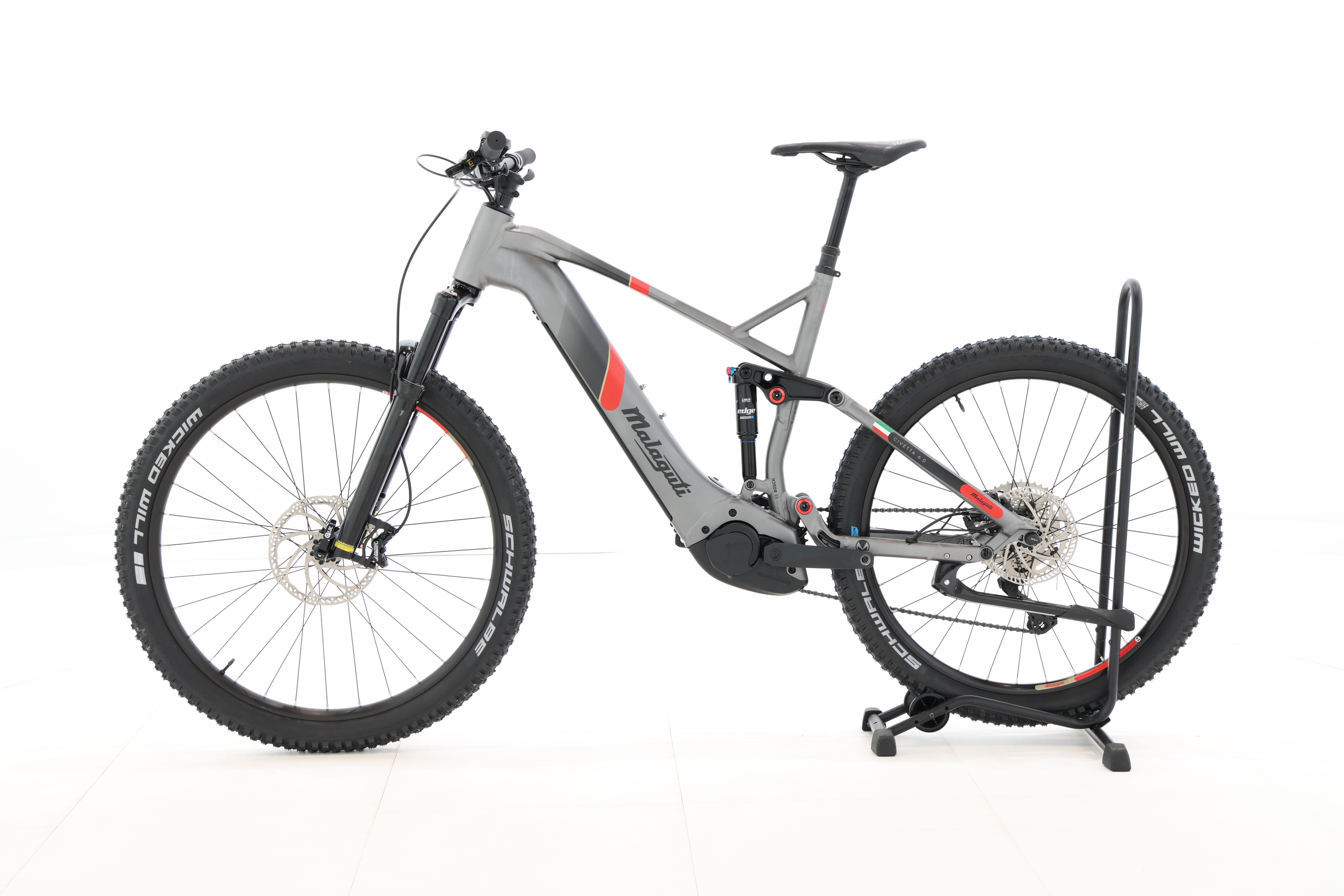 ad0a6d61-ac18-4d81-96da-bbea4efe2fb2