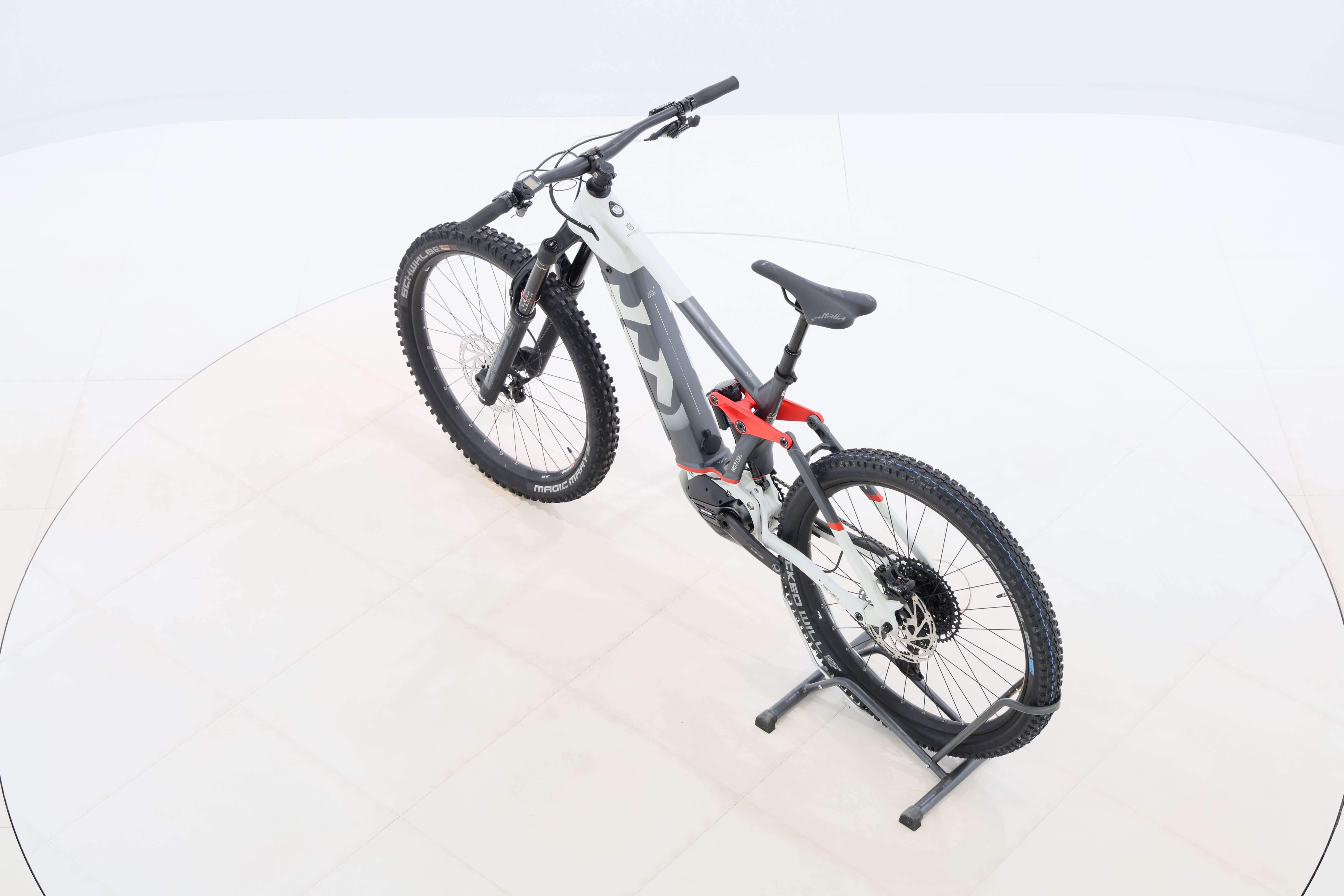 97af3098-a3b2-422f-8413-214ab2294021