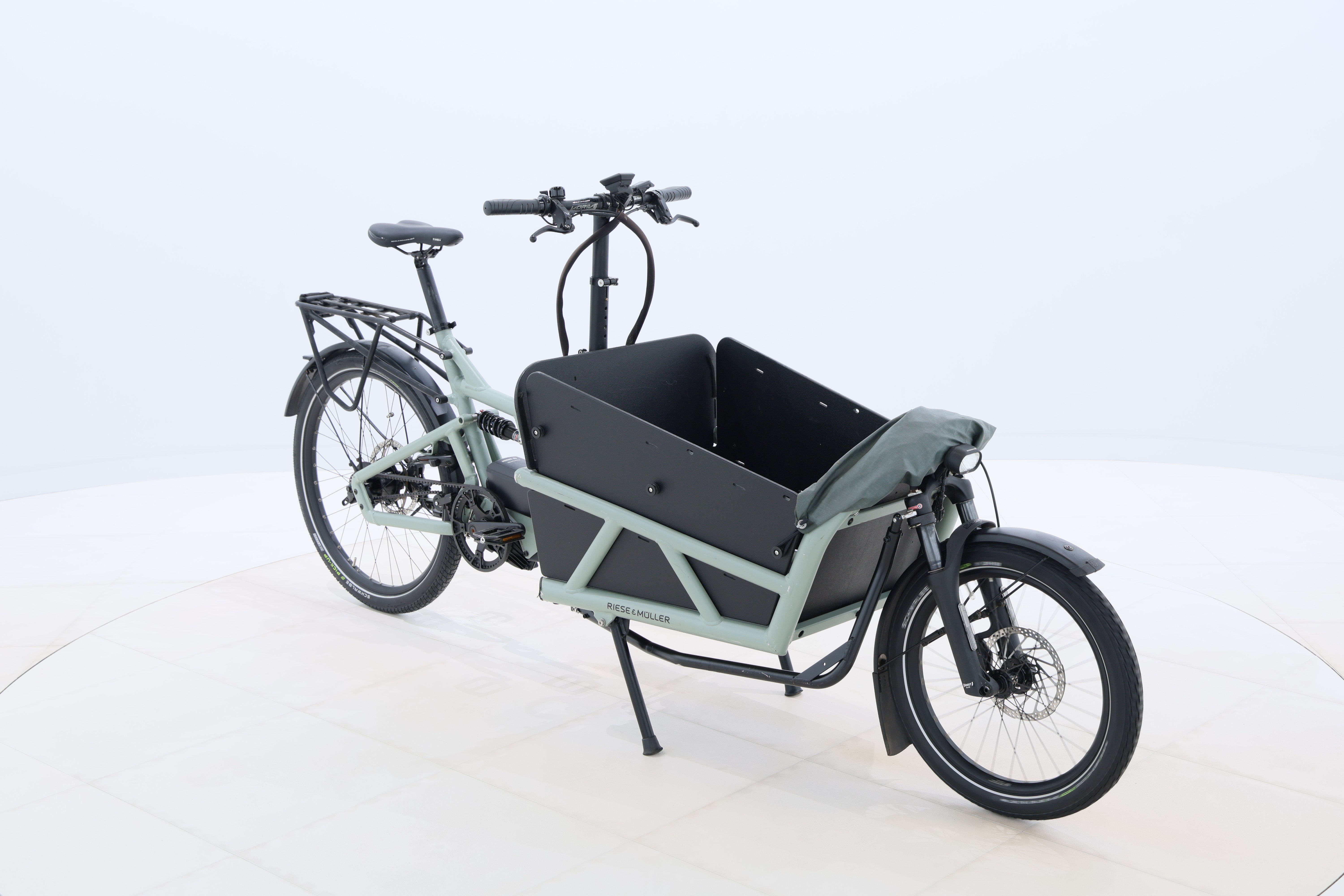 9f7b78bc-dcf4-47dc-9c2c-b207f5d46775