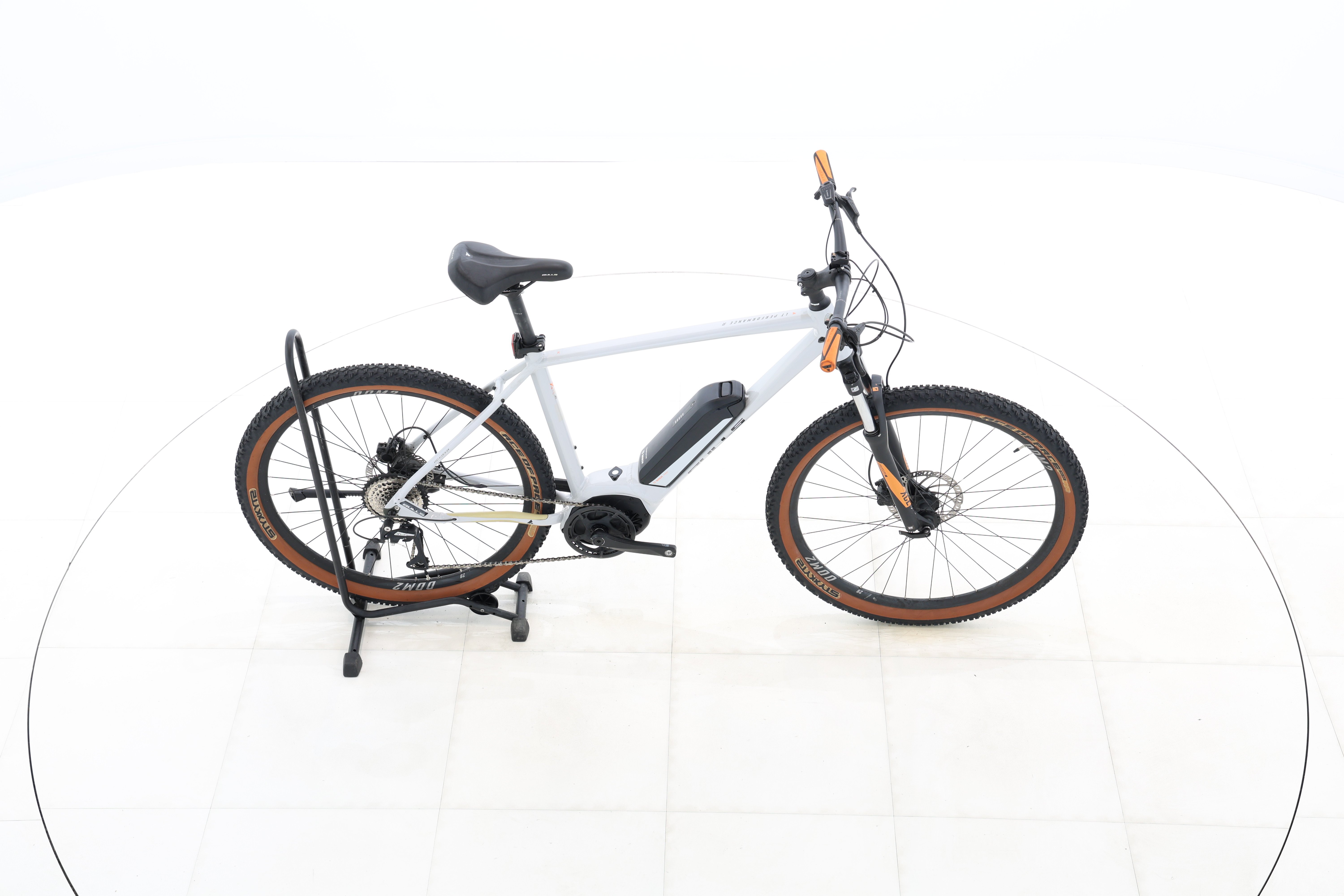 ad61de41-3305-4e6c-ad4f-0a15ea1d0137