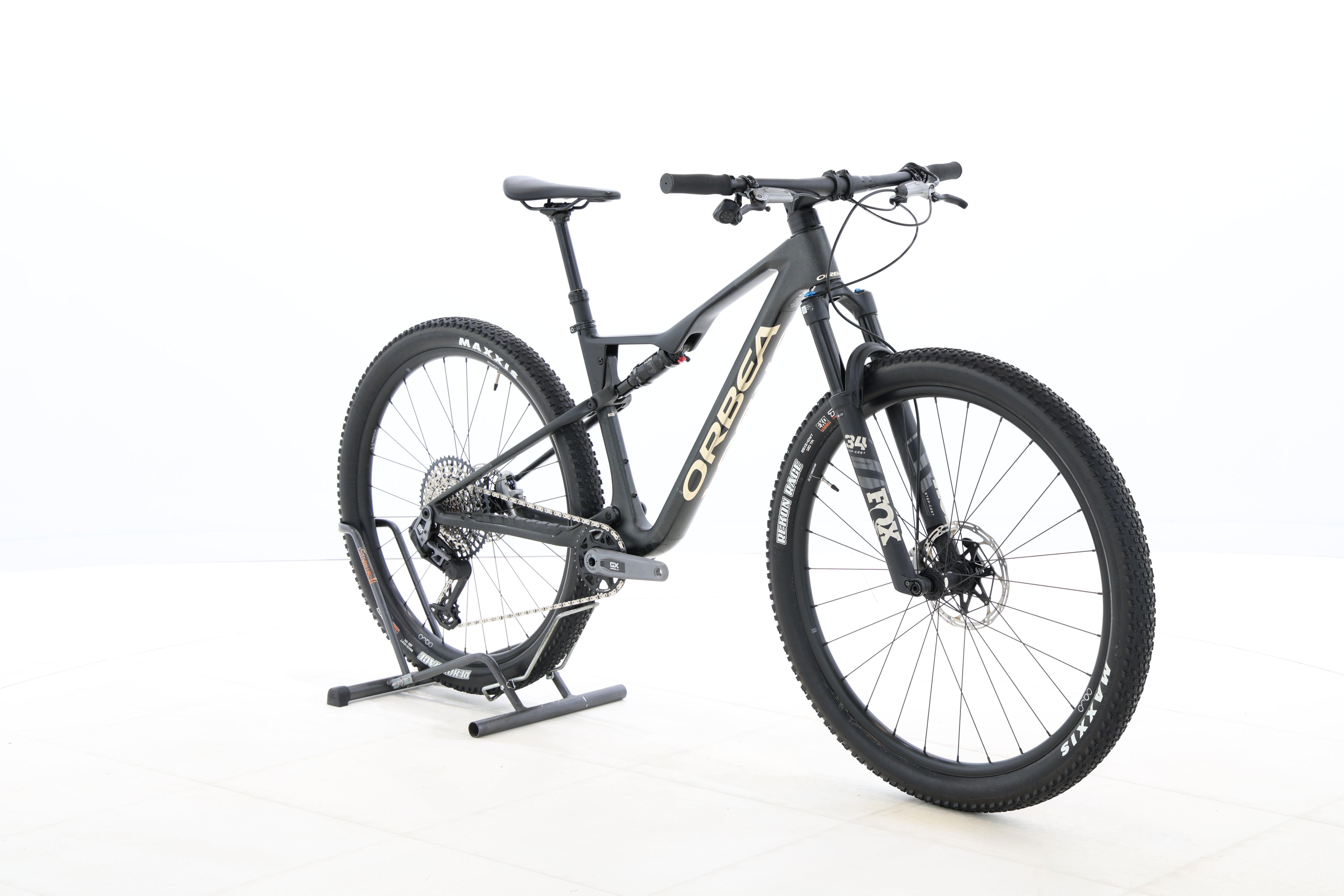 40e62d90-b842-4c3b-827f-6beb2eb8d882