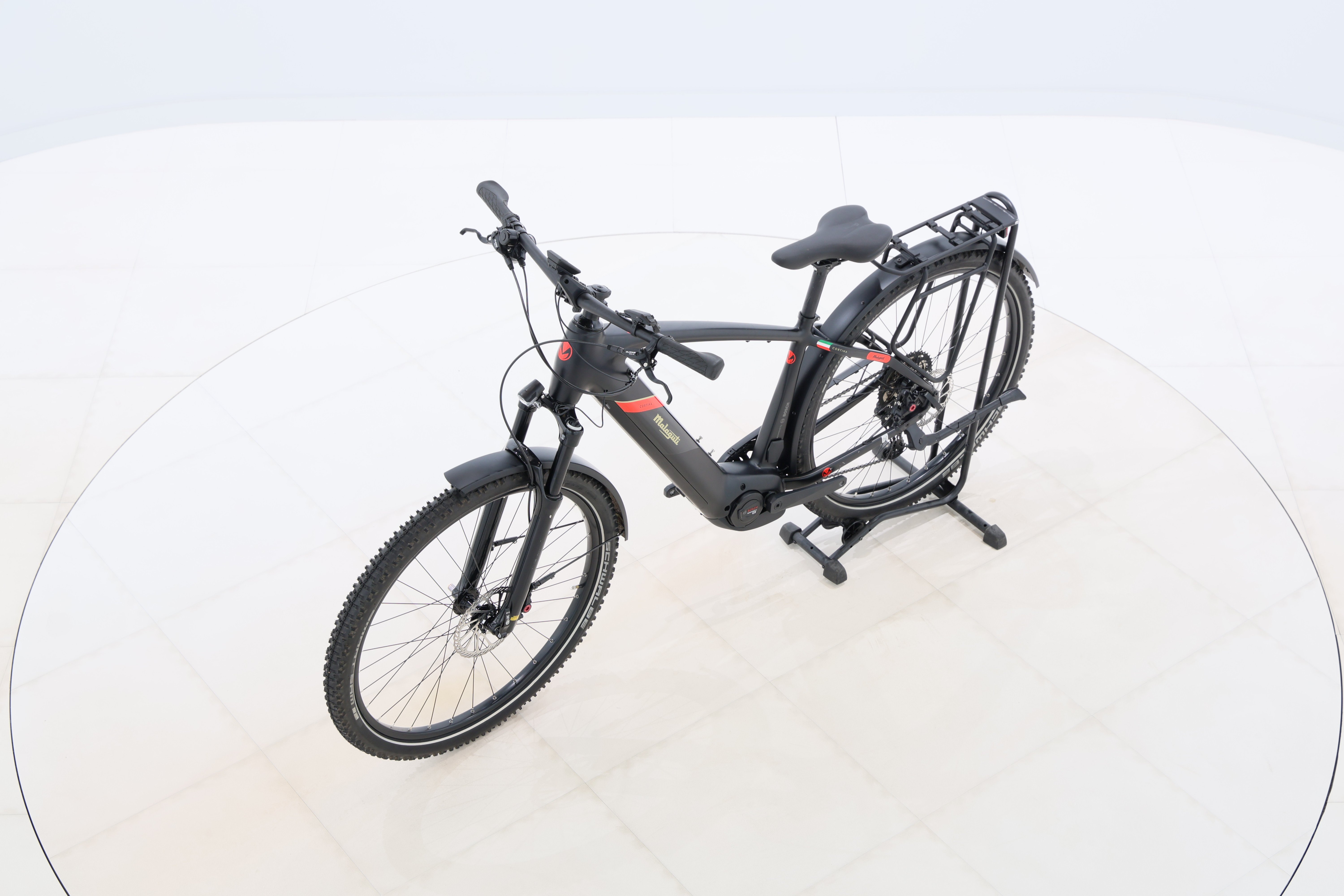 09aa77a2-b557-462a-868b-c57e6f0c2421