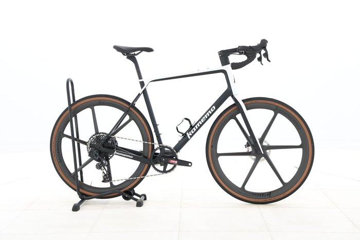 Kamemo SCHOTTER 2025