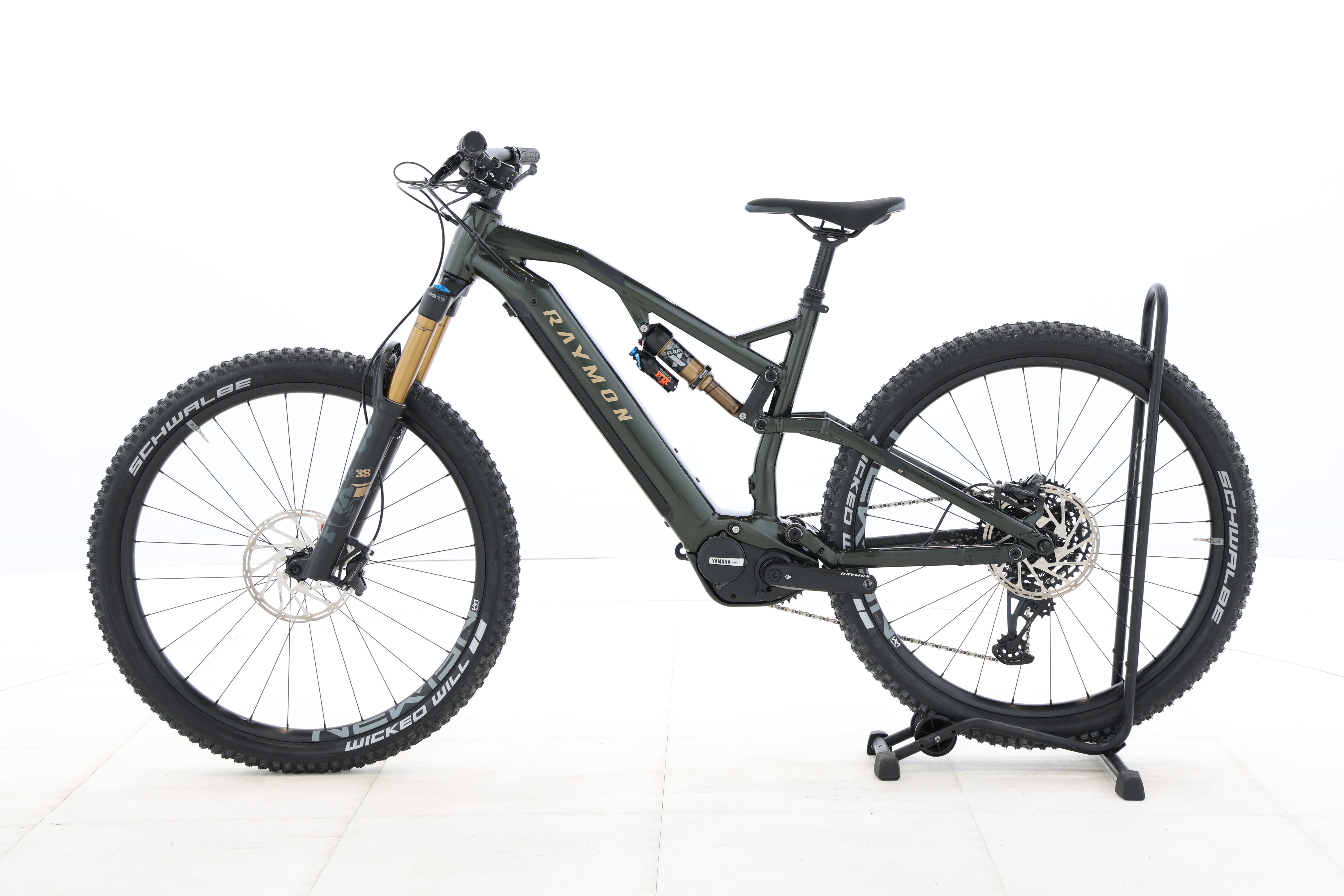 c727fe45-e631-4298-a1f1-1782fc09cd10