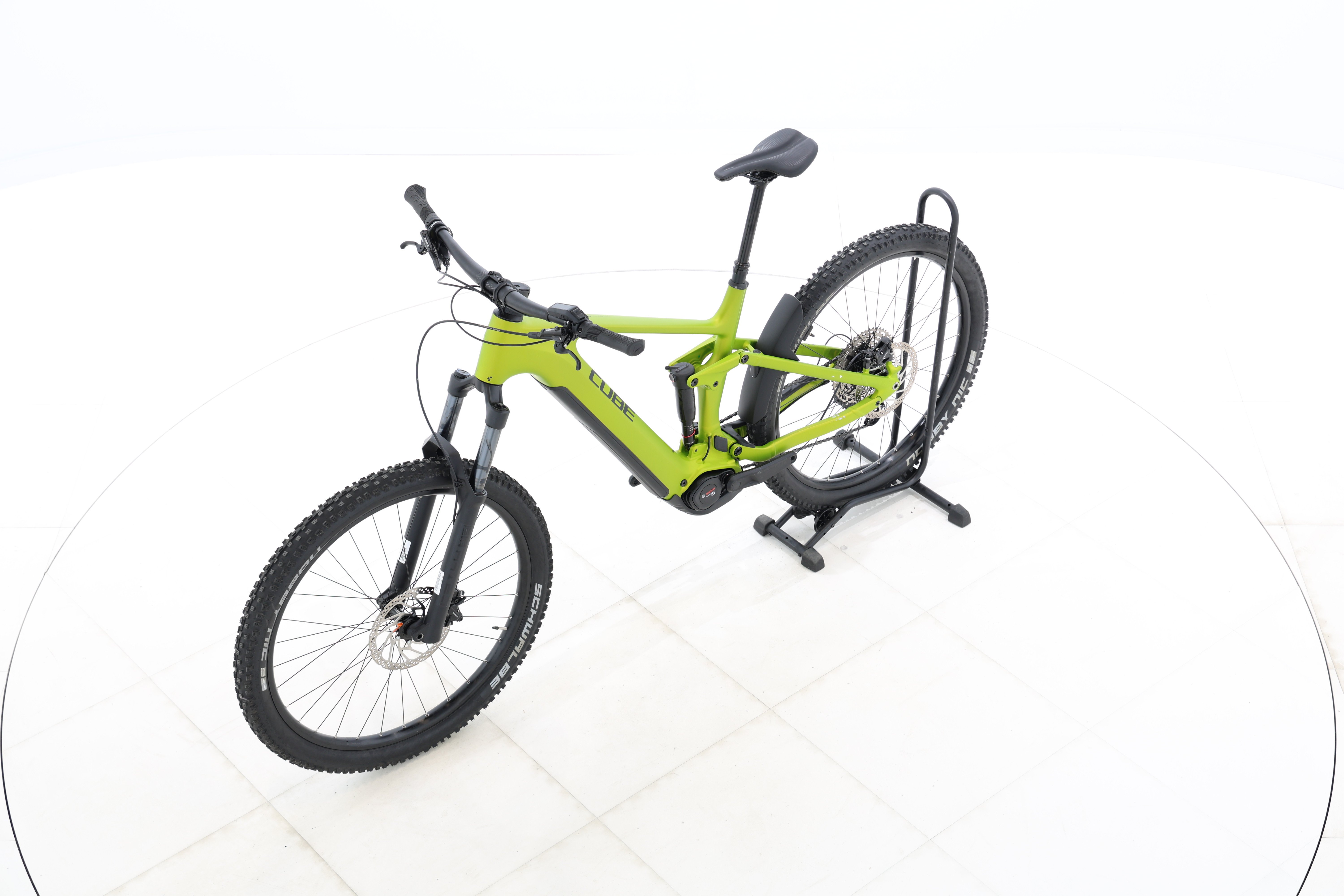 a8dc6938-e829-4bfb-ba1a-66f117dd748c