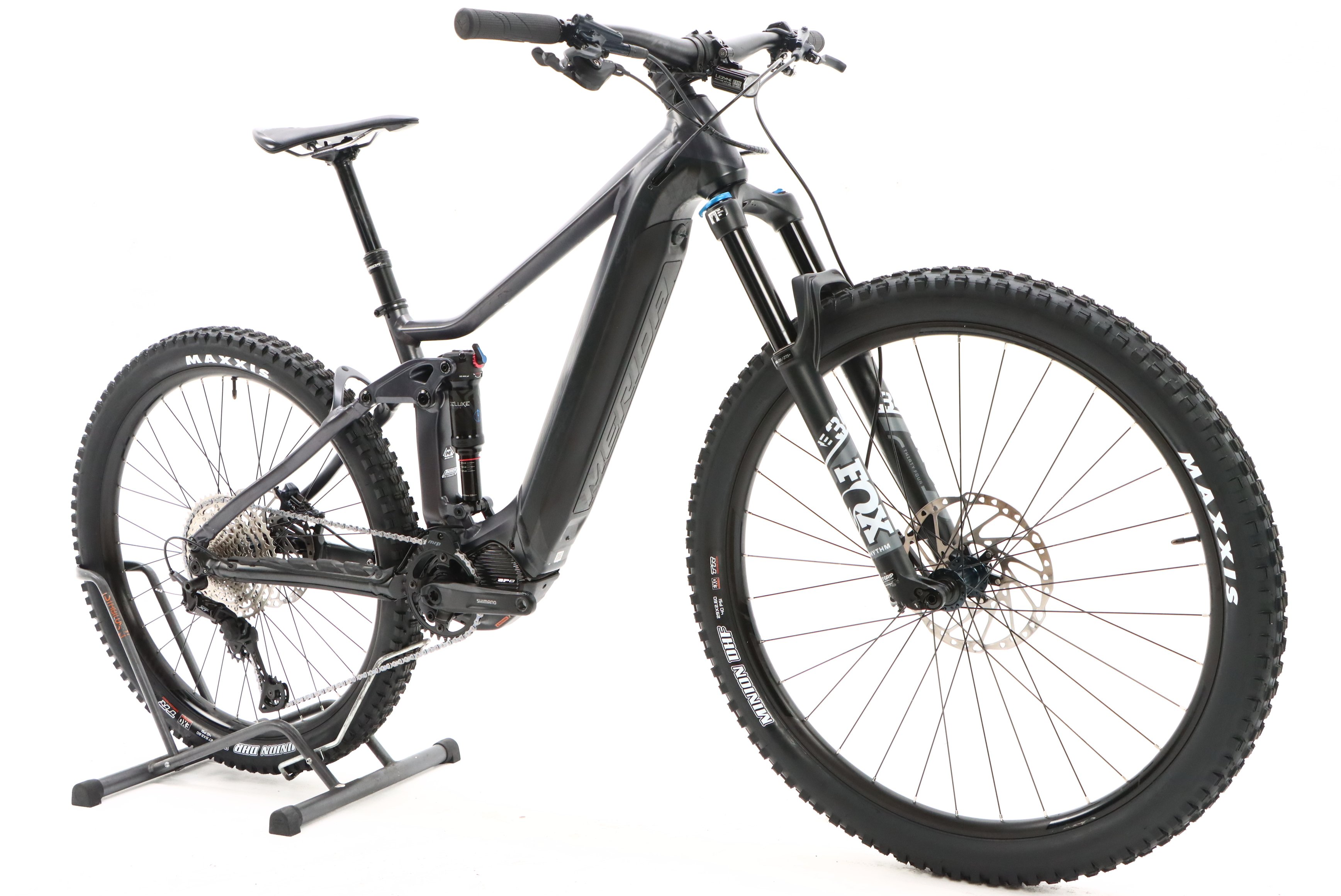 02561044-7c76-48db-8cd7-1a3b968196f9