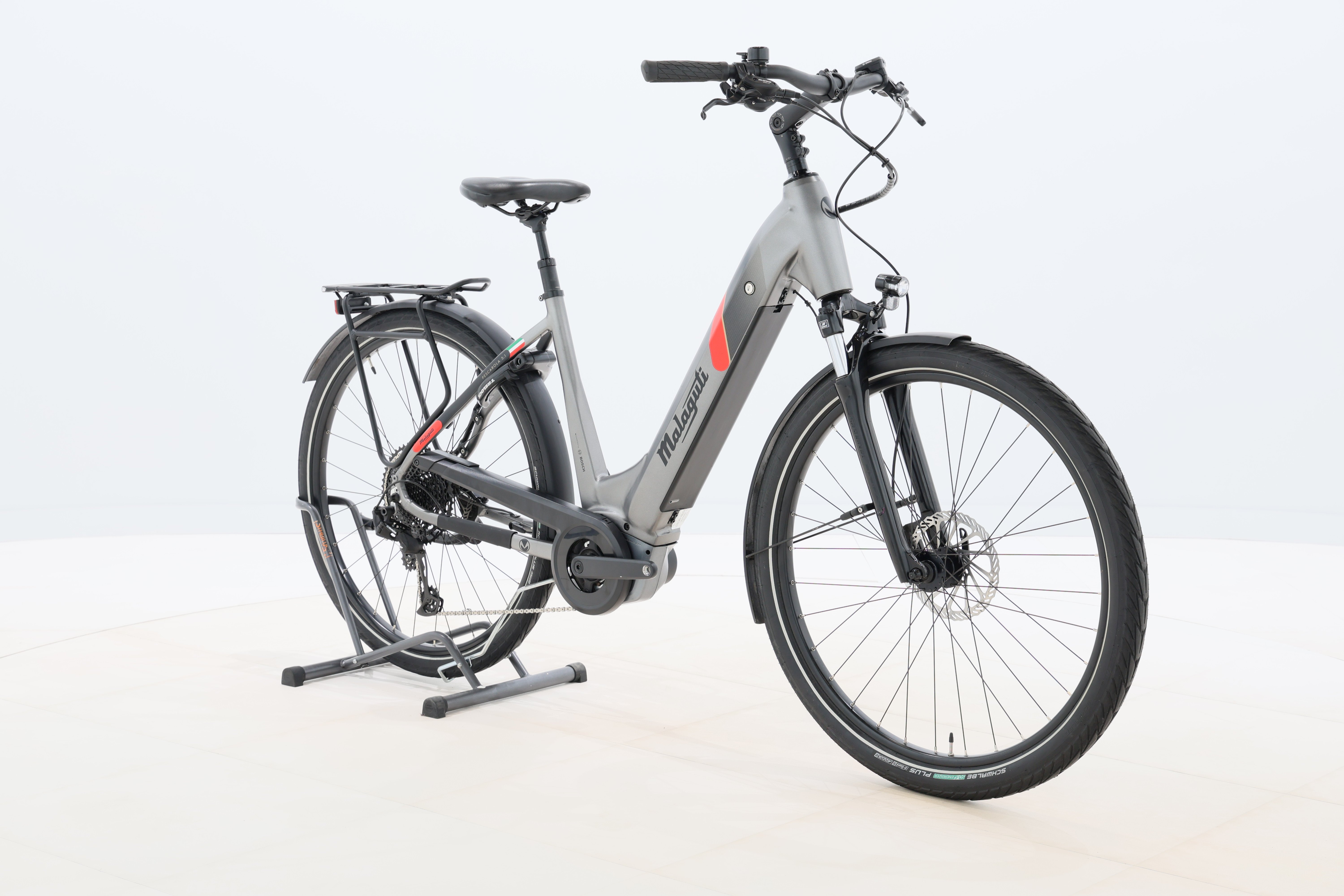 13237249-47bc-47f1-ba79-073a23dbeac6