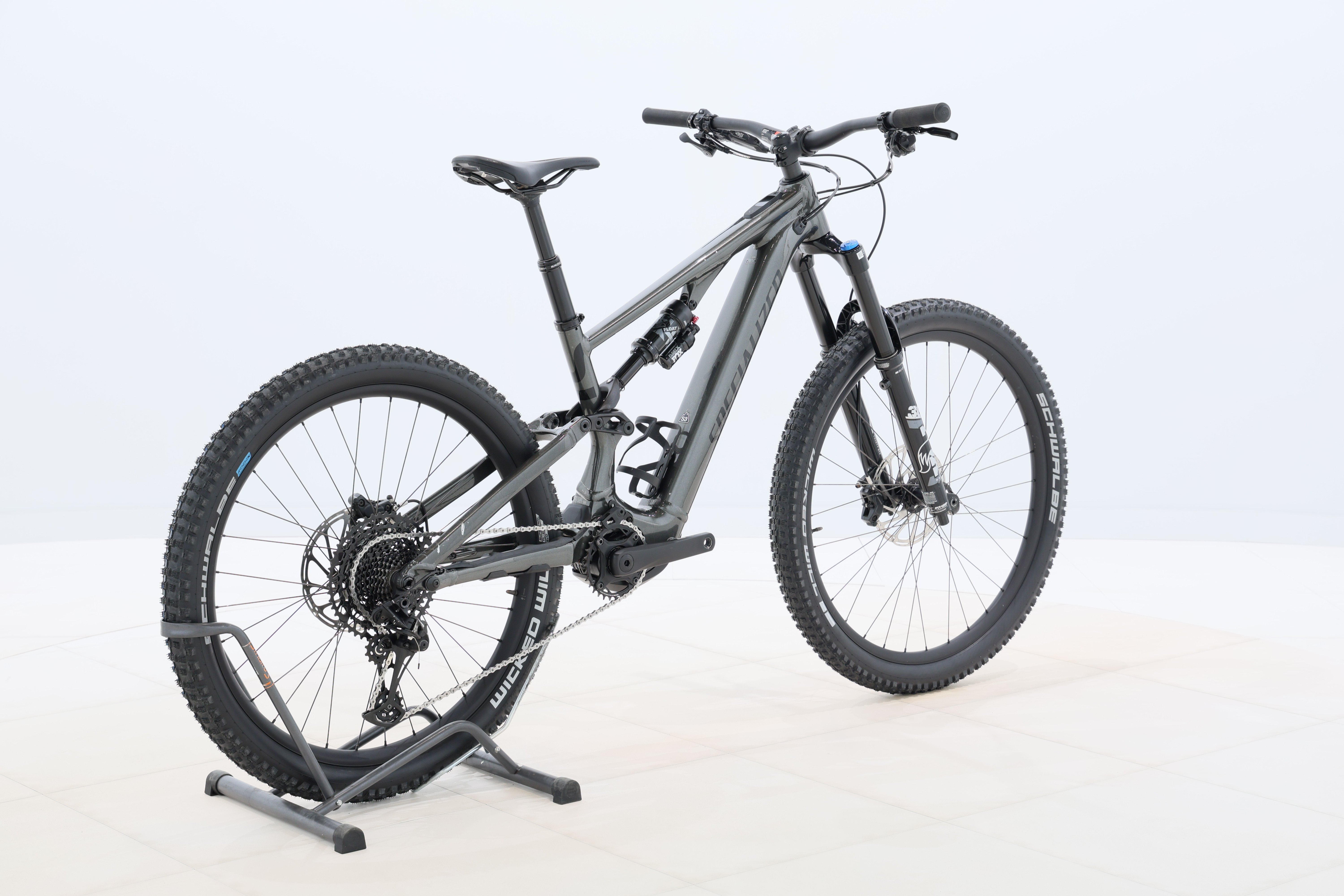 778d7cc5-0e44-44f4-bdc3-ed95e7c6b0bd