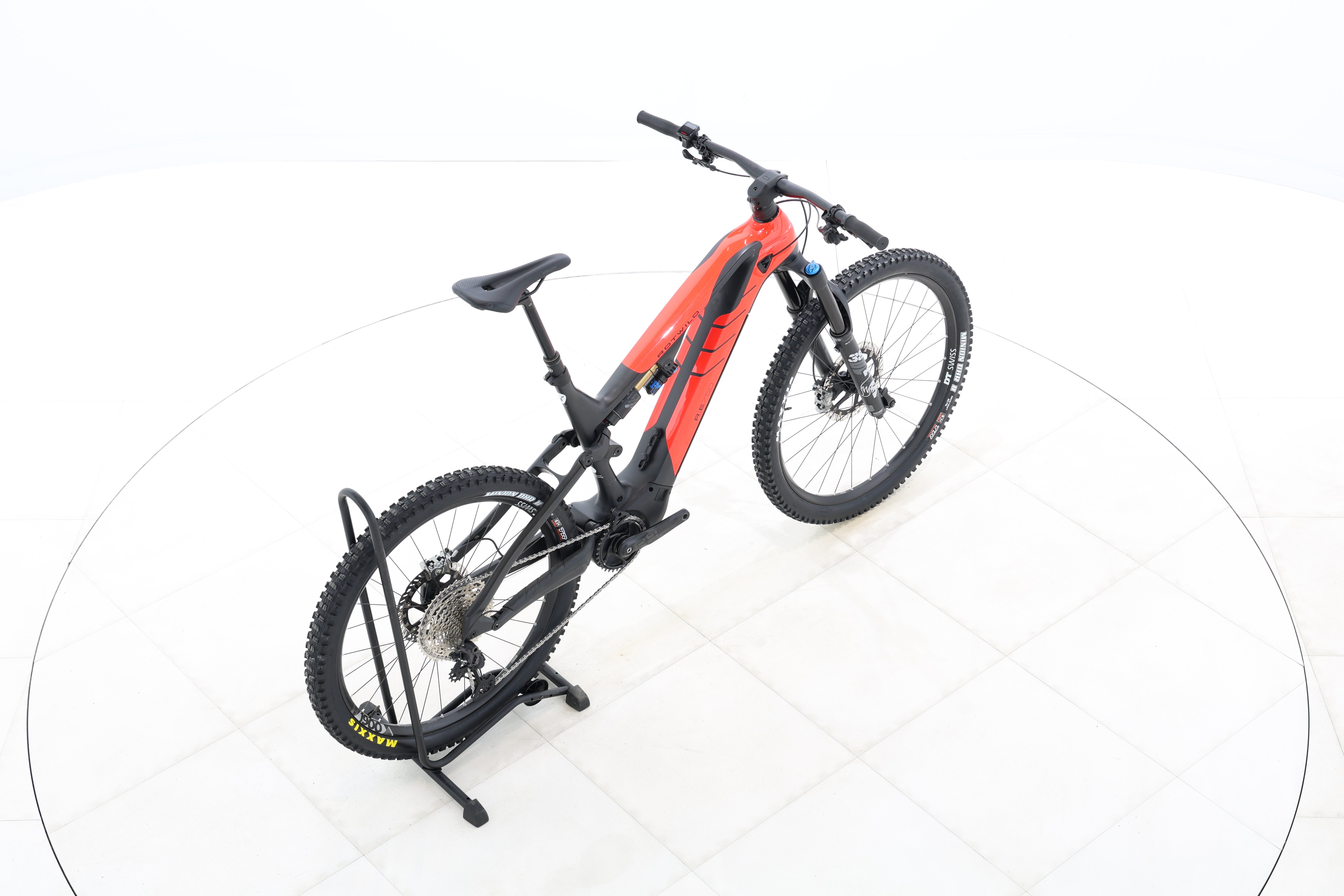 ae817a3d-b3dc-4002-9d64-635d3df0d37b